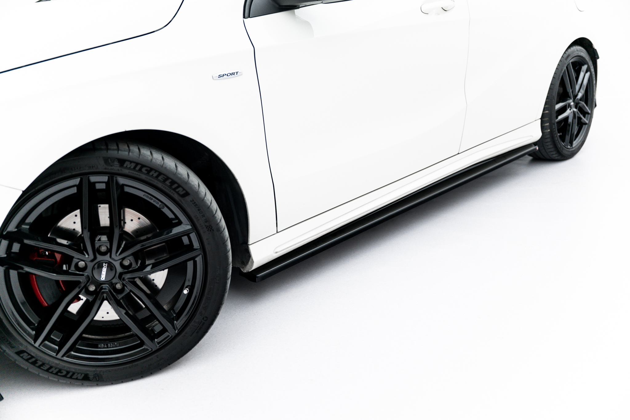 SIDE SKIRTS DIFFUSERS MERCEDES-BENZ W176 AMG-LINE PREFACE