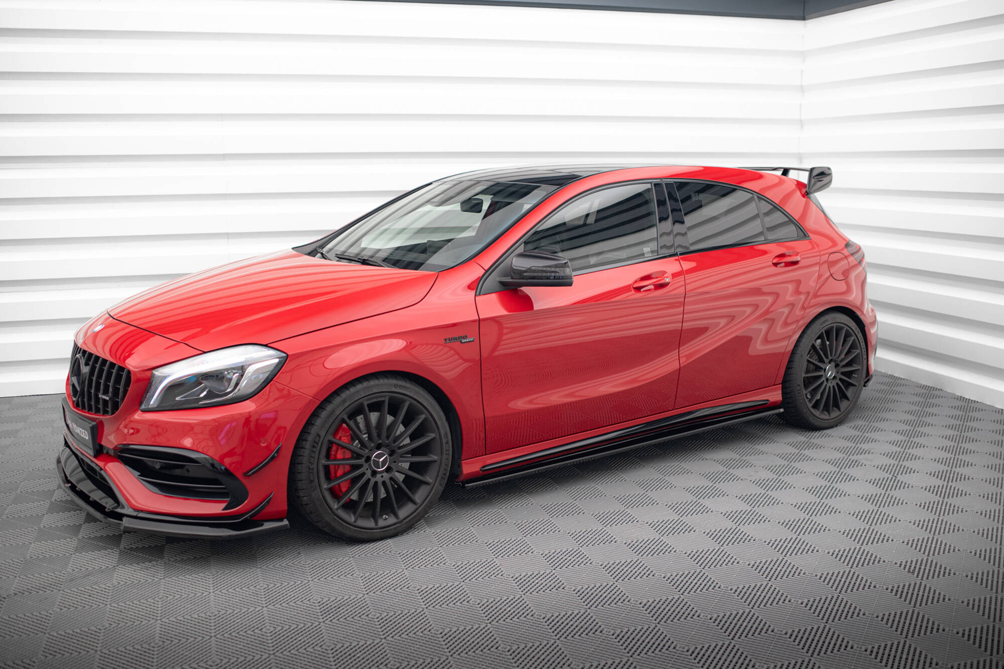 SIDE SKIRTS DIFFUSERS Mercedes A W176/ CLA 117 AMG/ CLA 117 AMG LINE Facelift - Image 3