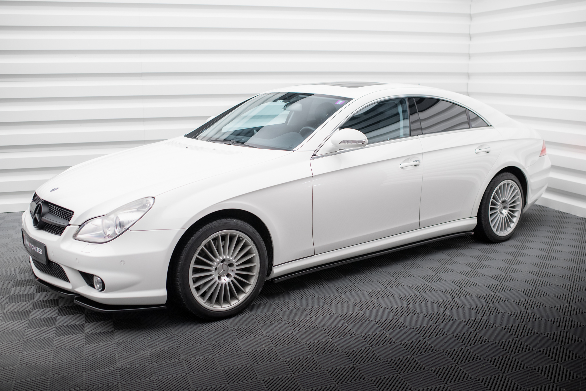 SIDE SKIRTS DIFFUSERS Mercedes CLS C219 55AMG
