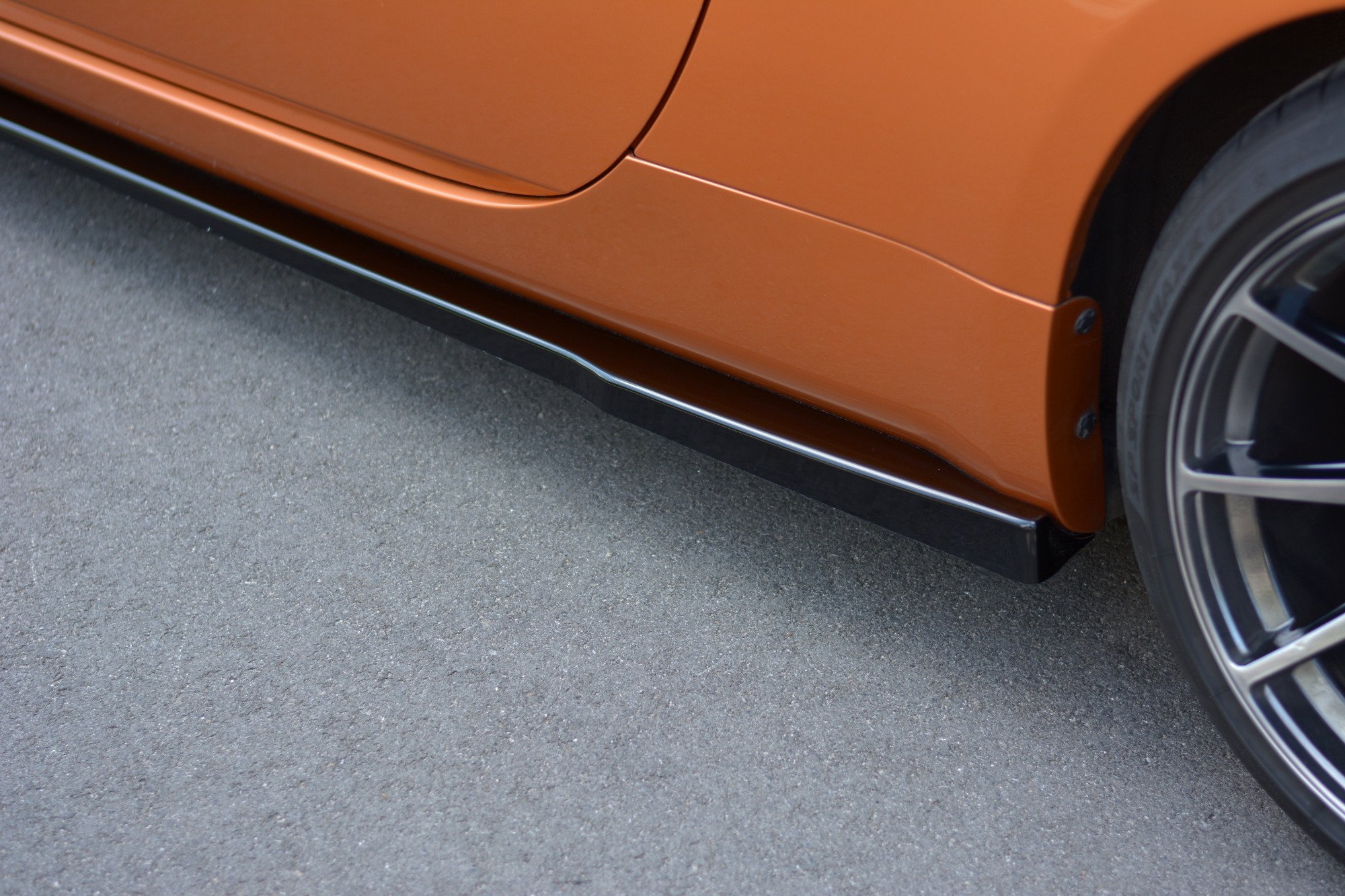 SIDE SKIRTS DIFFUSERS NISSAN 350Z - Image 3