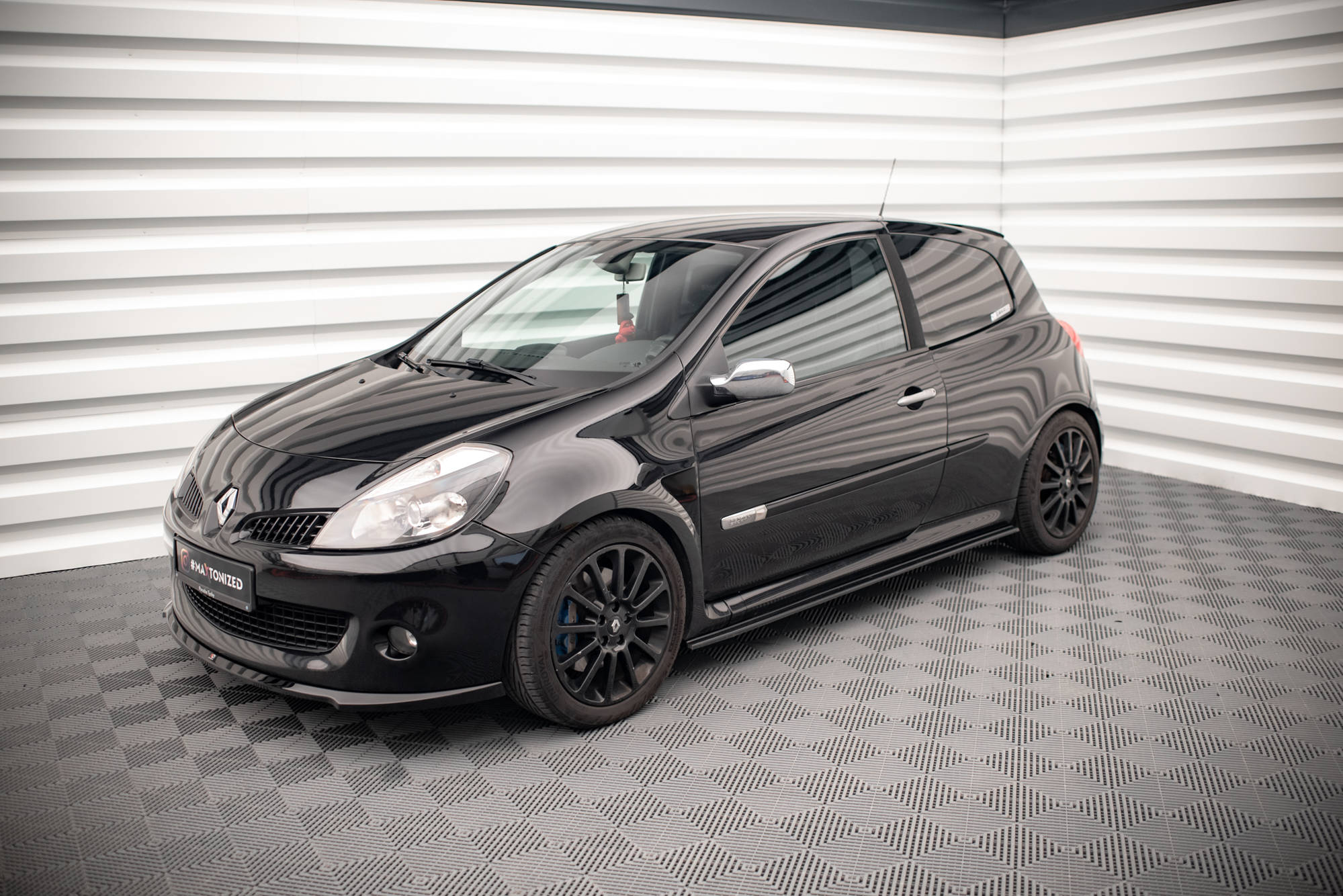 SIDE SKIRTS DIFFUSERS RENAULT CLIO MK3 RS - Image 2