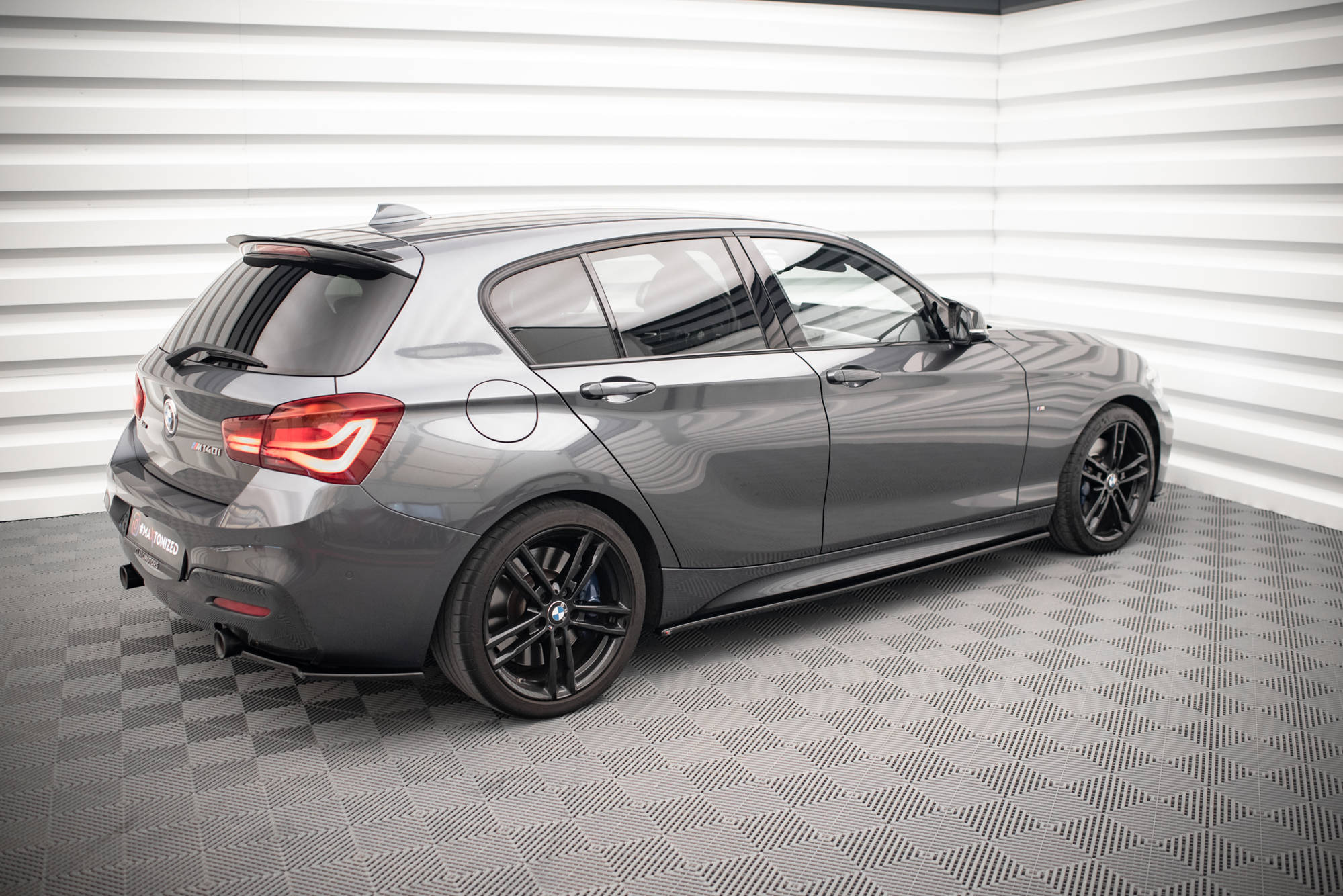 SIDE SKIRTS DIFFUSERS V.1 BMW 1 F20 M135i / M140i / M-Pack - Image 3