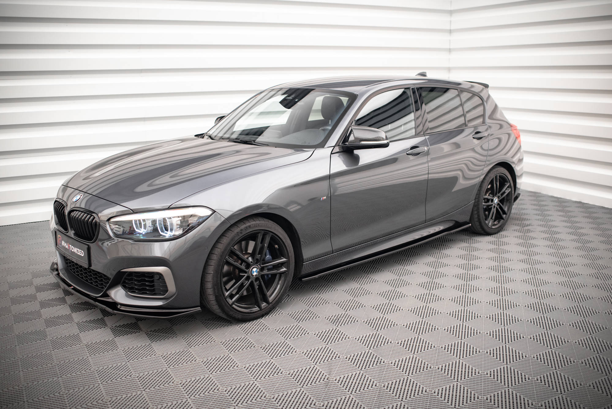 SIDE SKIRTS DIFFUSERS V.2 BMW 1 F20 M135i / M140i / M-Pack - Image 3