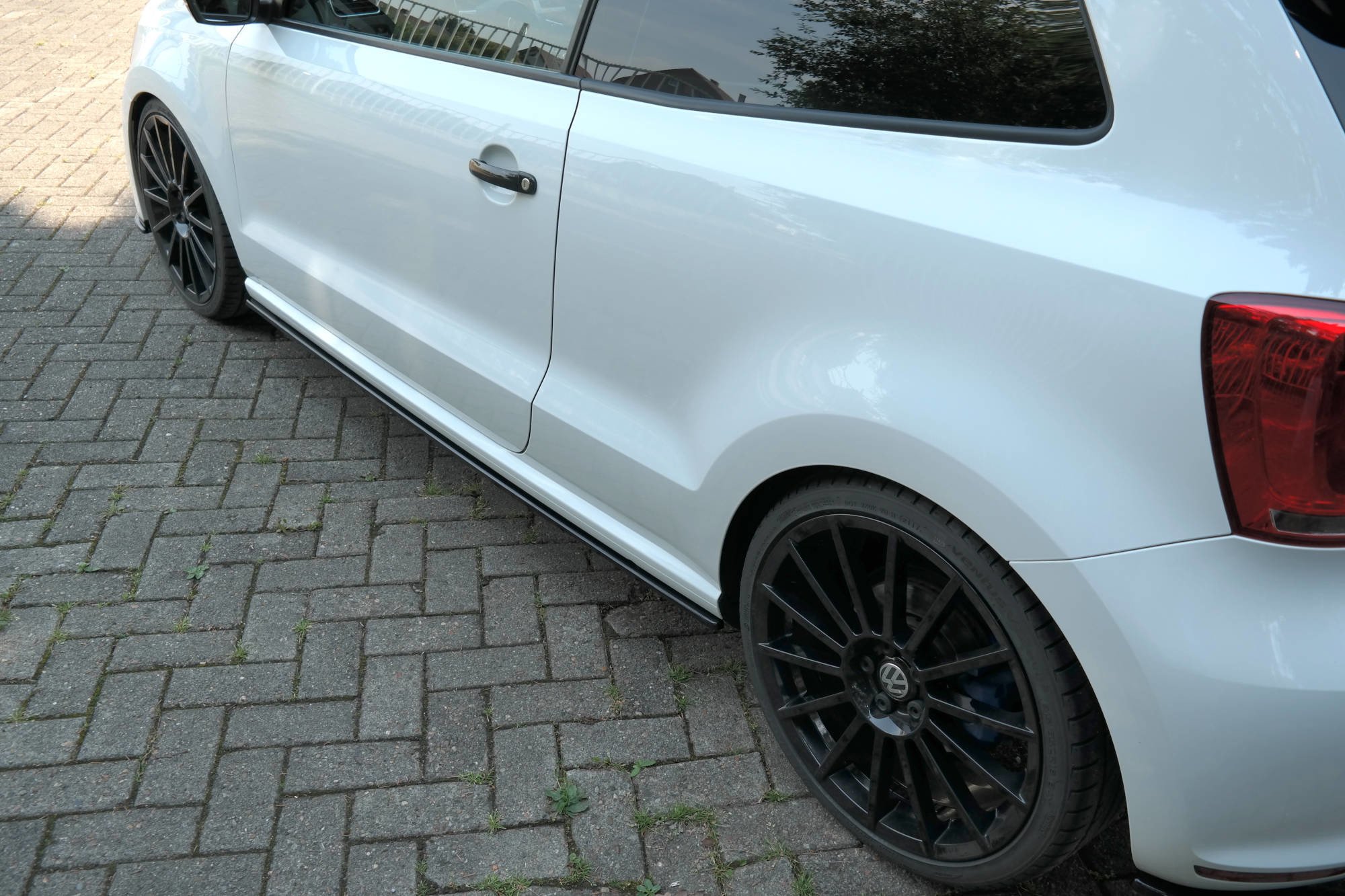 SIDE SKIRTS DIFFUSERS Volkswagen Polo WRC Mk5 - Image 3