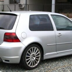 SIDE SKIRTS GOLF 4 3 DOOR < R32 LOOK >