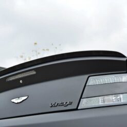 Alternative view of SPOILER CAP ASTON MARTIN V8 VANTAGE