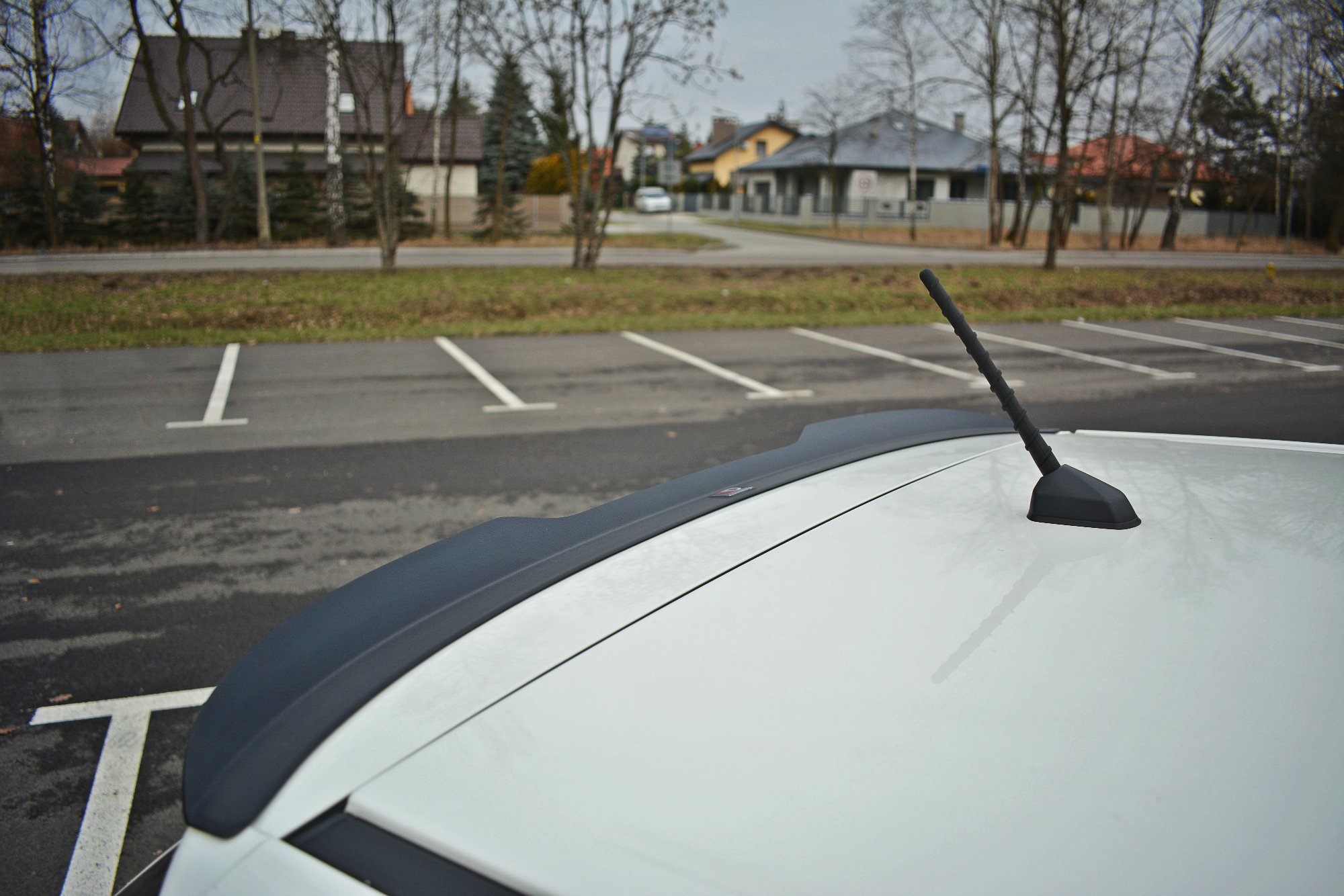 SPOILER CAP SSANGYONG TIVOLI - Image 3