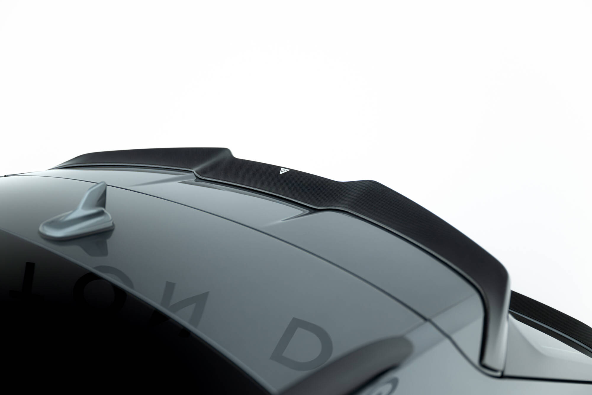 Set of Prepreg Carbon Fiber Splitters Audi RS6 C8 - Image 15