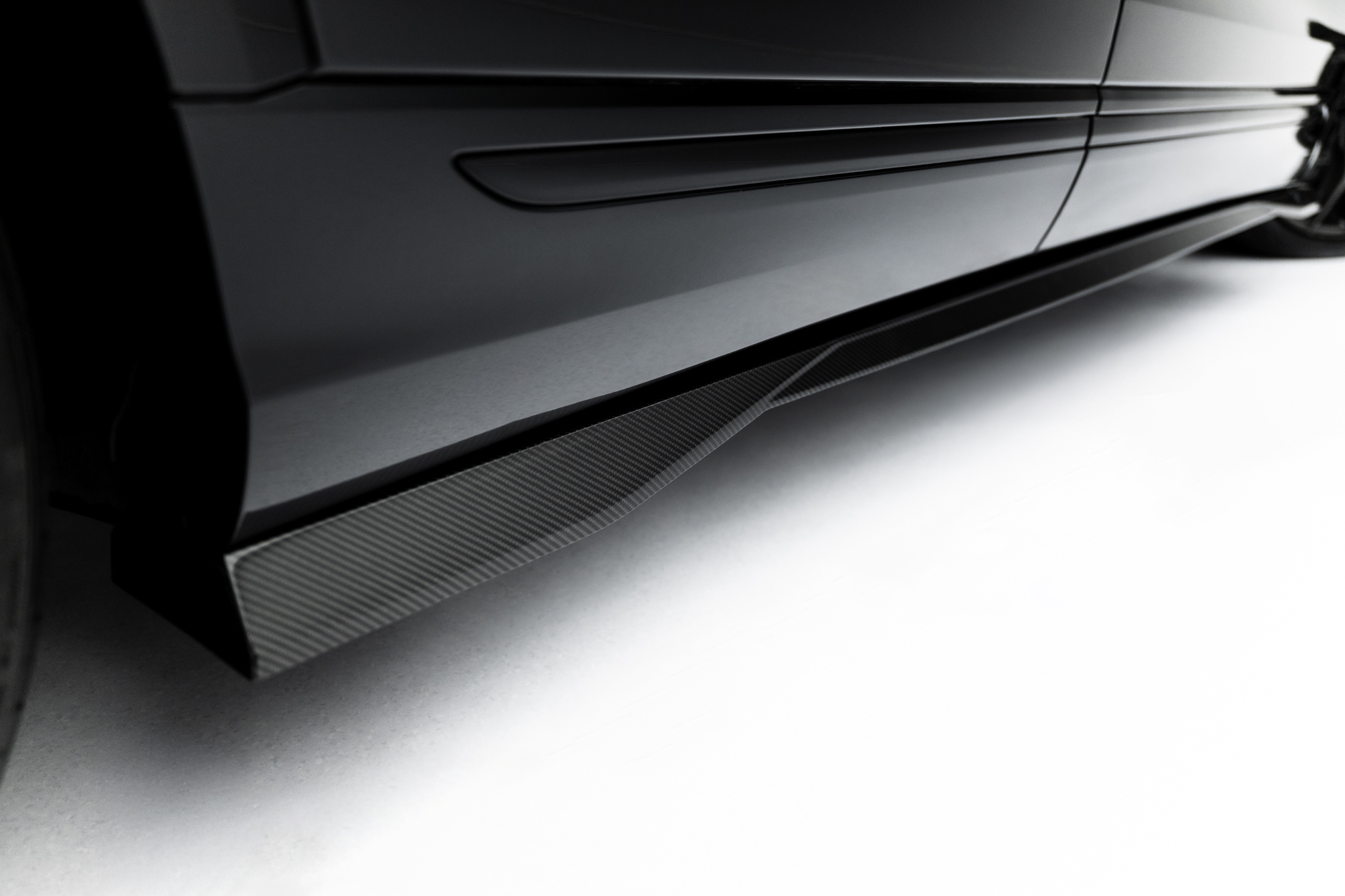 Set of Prepreg Carbon Splitters Audi Q8 S-Line Mk1 Facelift - Image 10