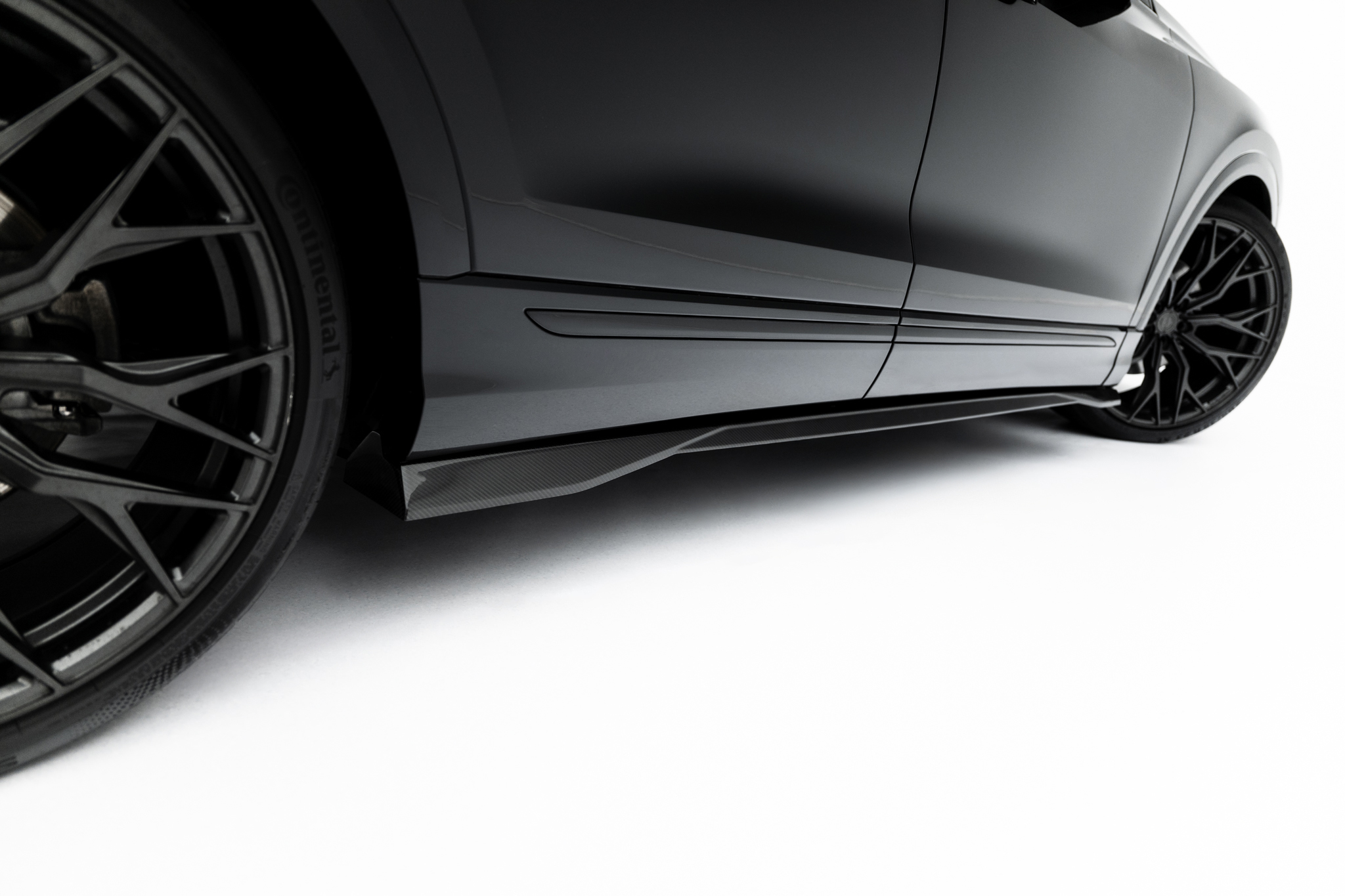 Set of Prepreg Carbon Splitters Audi Q8 S-Line Mk1 Facelift - Image 14