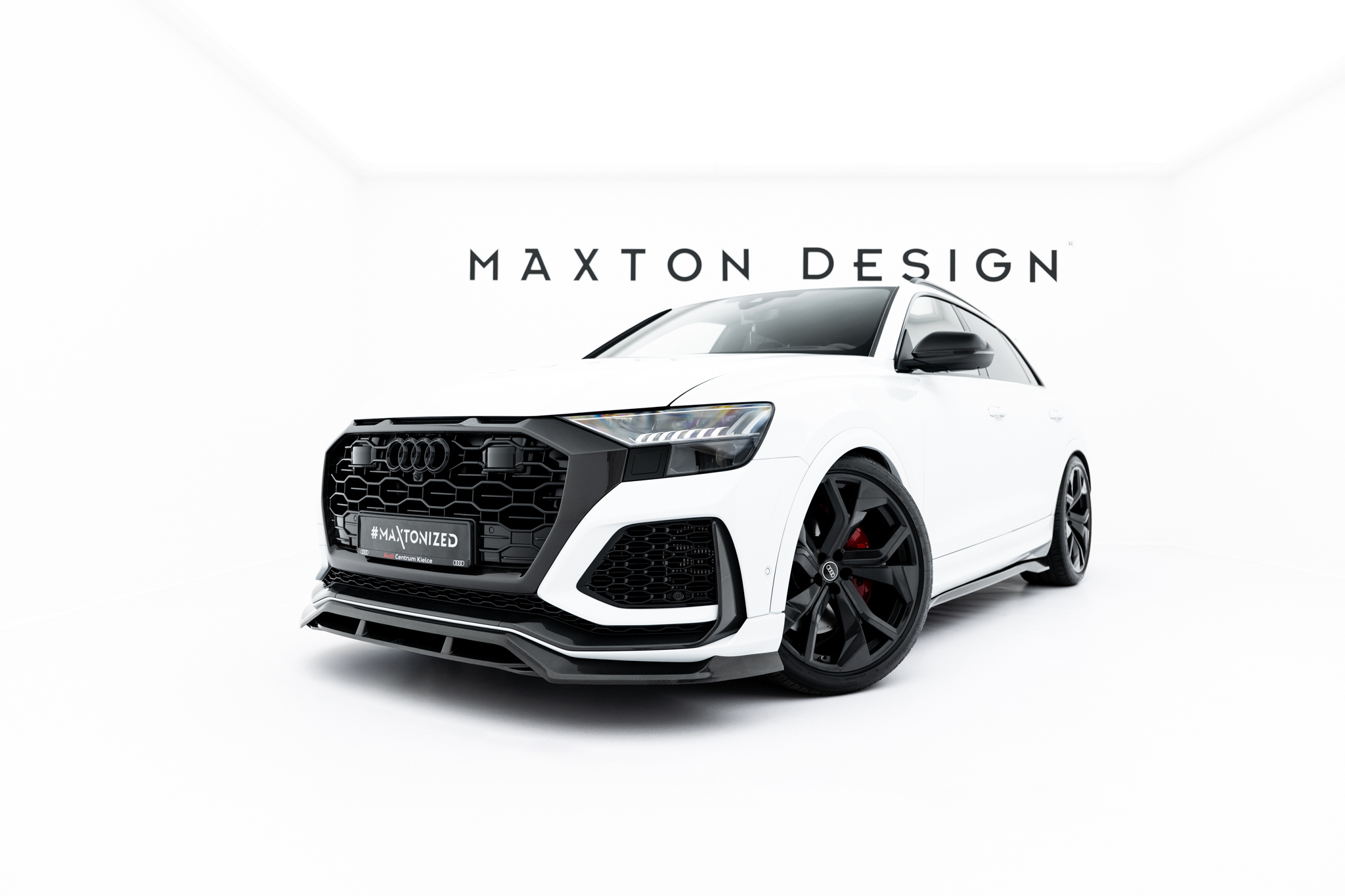 Set of Prepreg Carbon Splitters Audi RSQ8 Mk1 - Image 6