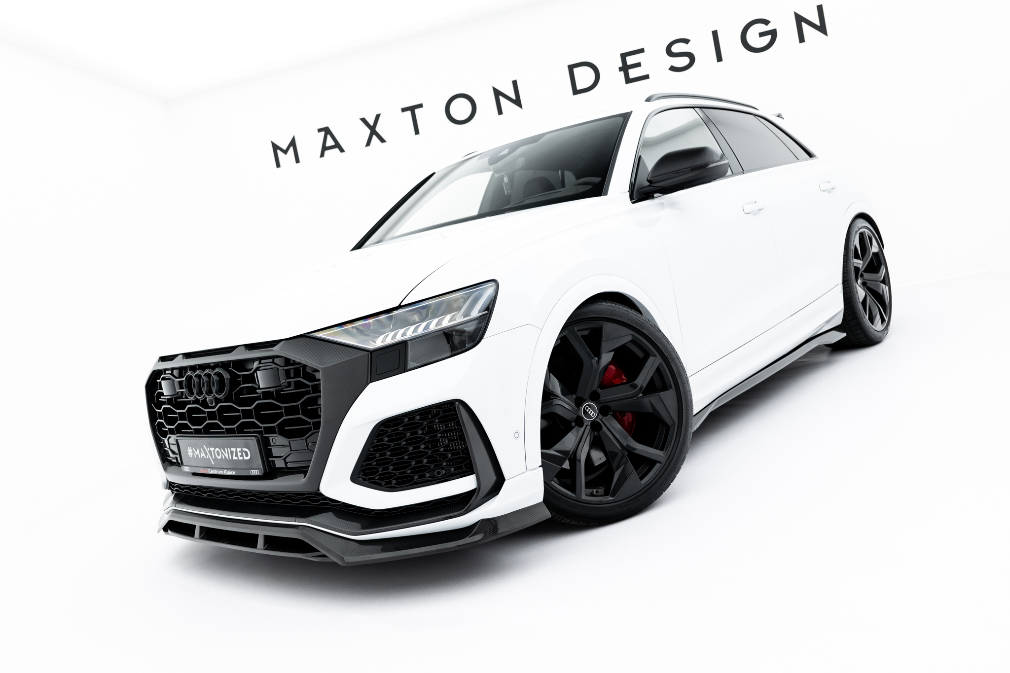 Set of Prepreg Carbon Splitters Audi RSQ8 Mk1 - Image 7