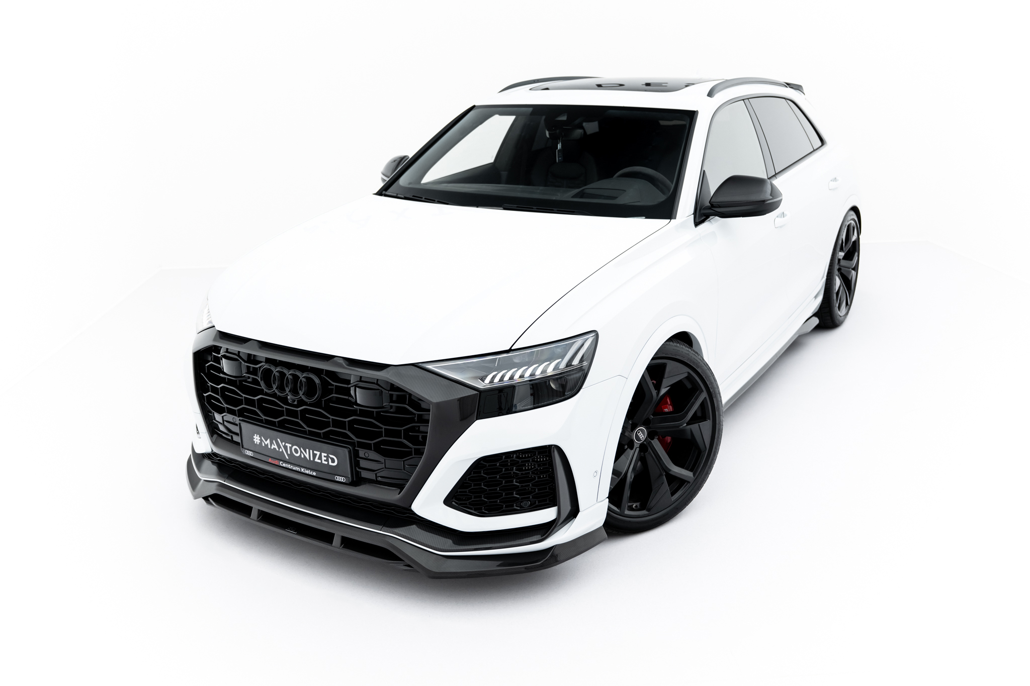 Set of Prepreg Carbon Splitters Audi RSQ8 Mk1 - Image 8