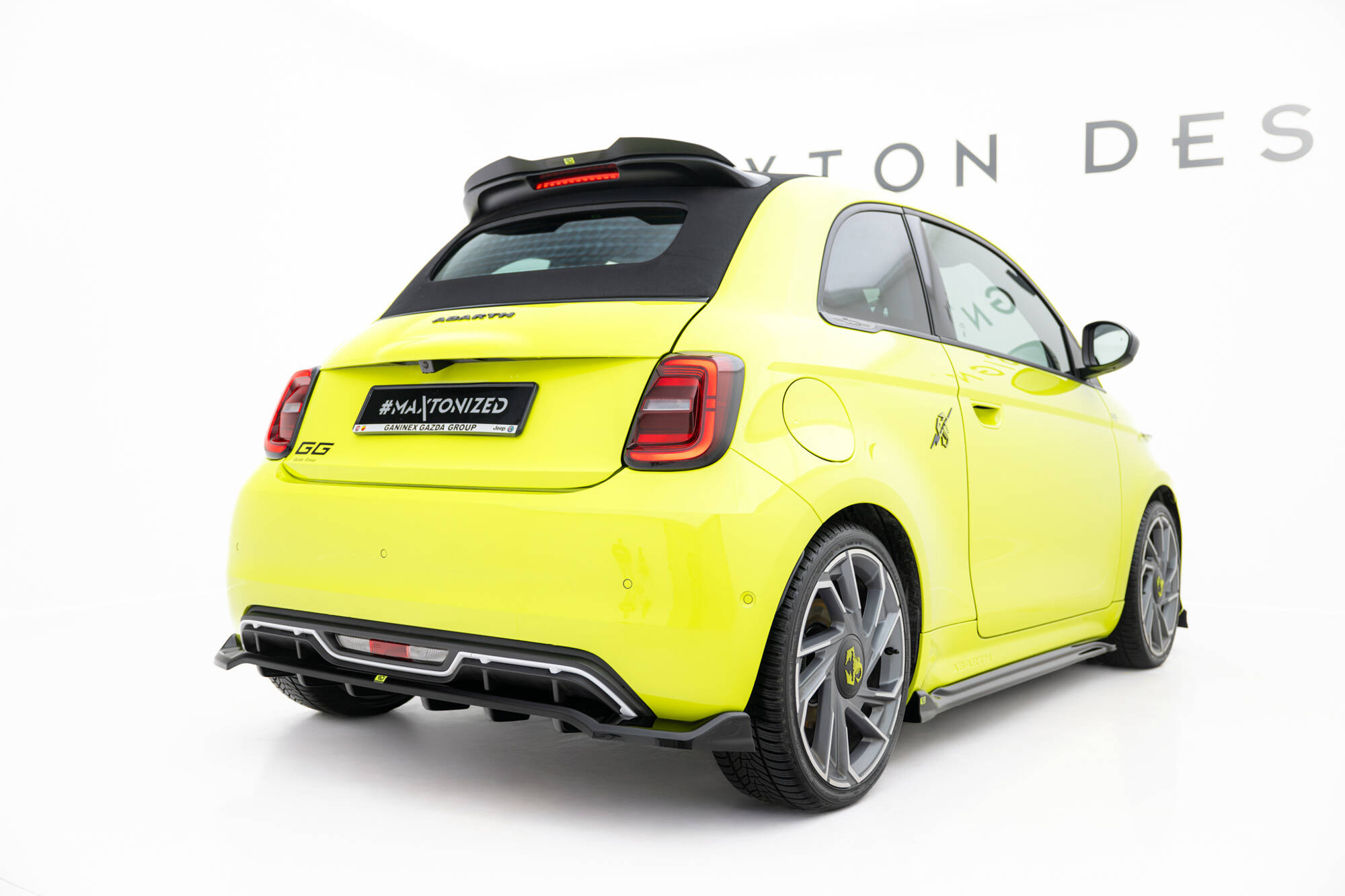 Set of Splitters Abarth 500e - Image 7