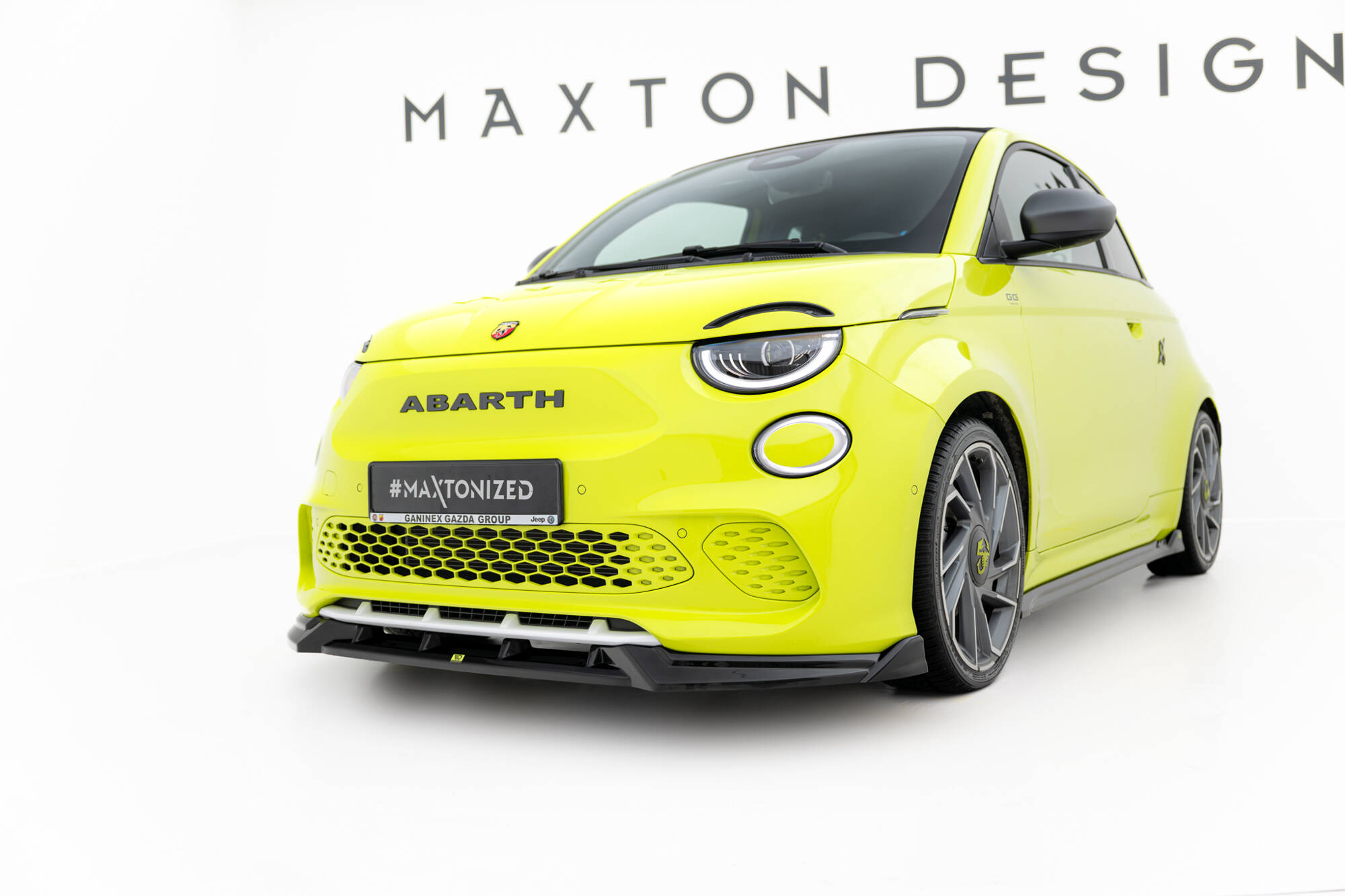 Set of Splitters Abarth 500e - Image 3