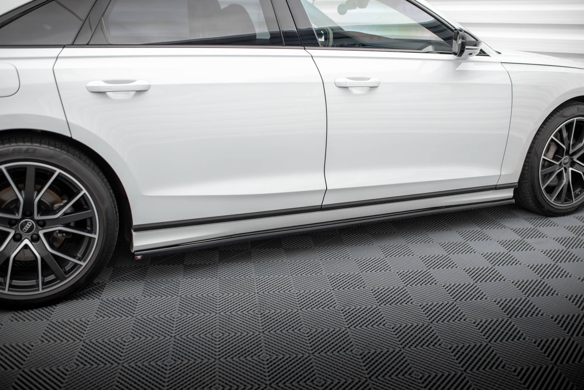 Set of Splitters Audi A8 S-Line D5 - Image 6