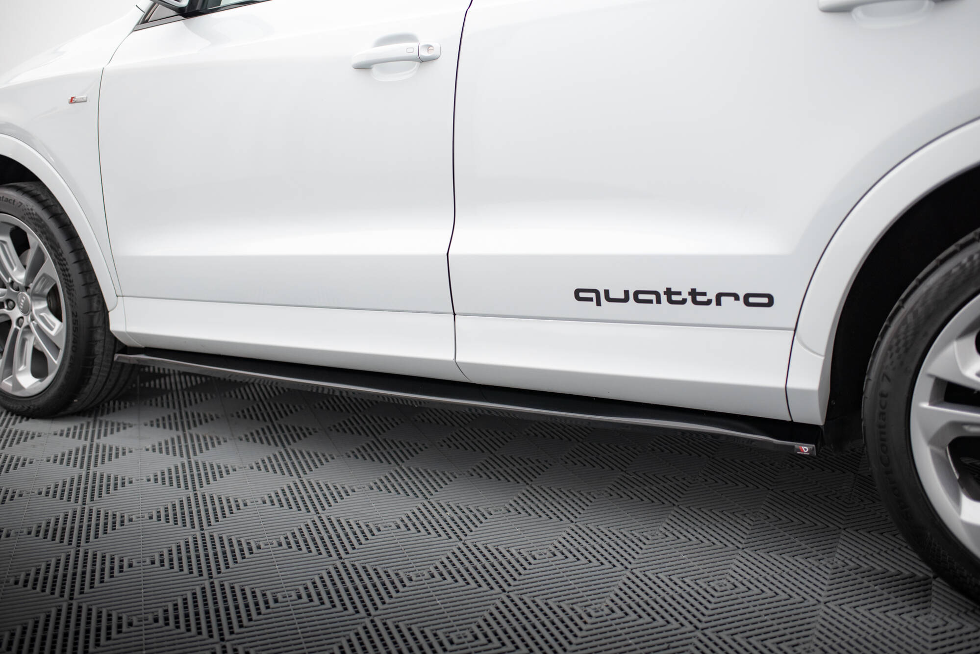 Set of Splitters Audi Q3 S-line 8U - Image 6