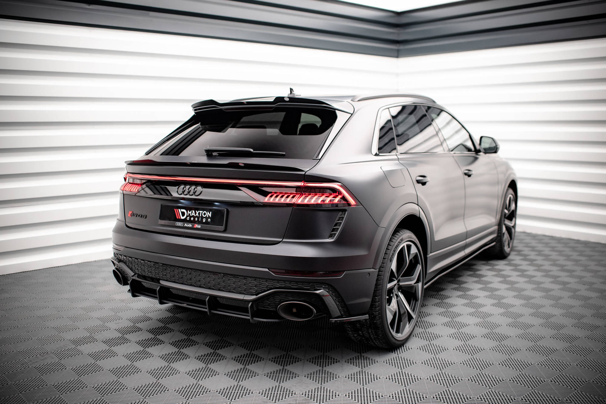 Set of Splitters Audi RSQ8 Mk1 - Image 4