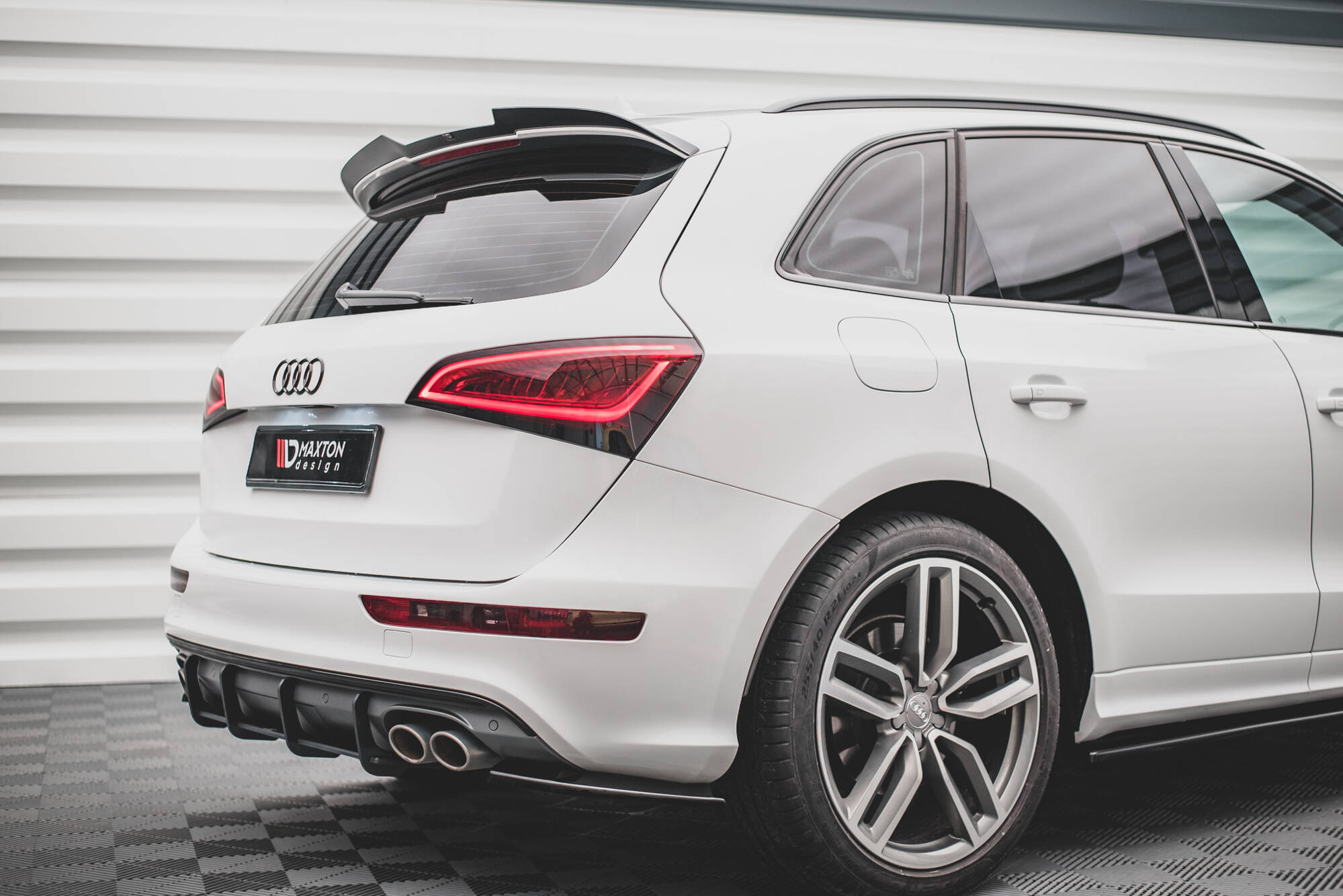 Set of Splitters Audi SQ5 Mk1 - Image 9