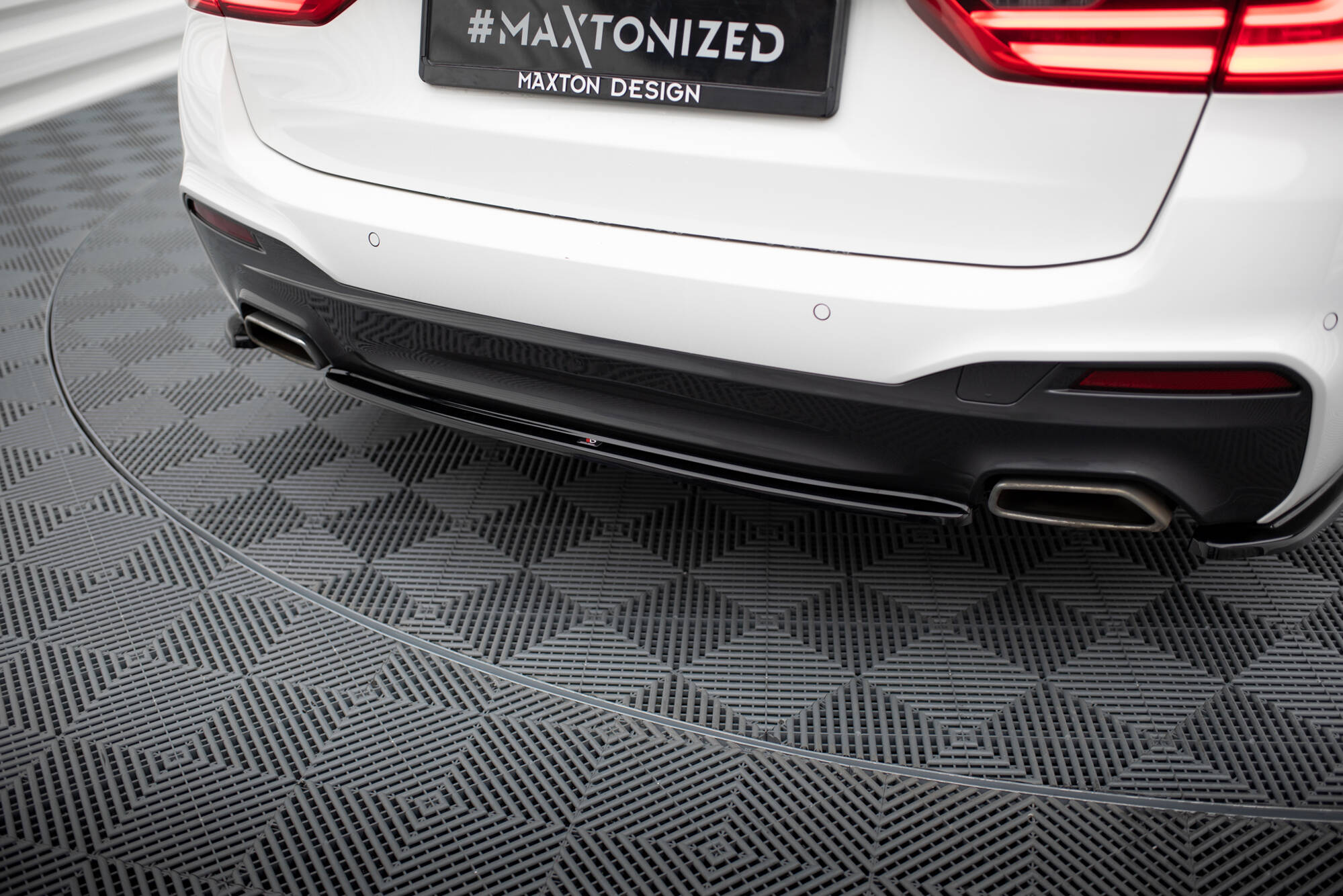 Set of Splitters BMW 5 Sedan M-Pack G30 - Image 10