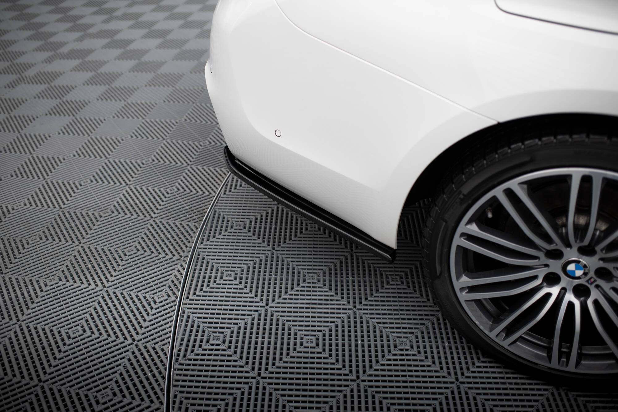 Set of Splitters BMW 5 Sedan M-Pack G30 - Image 9