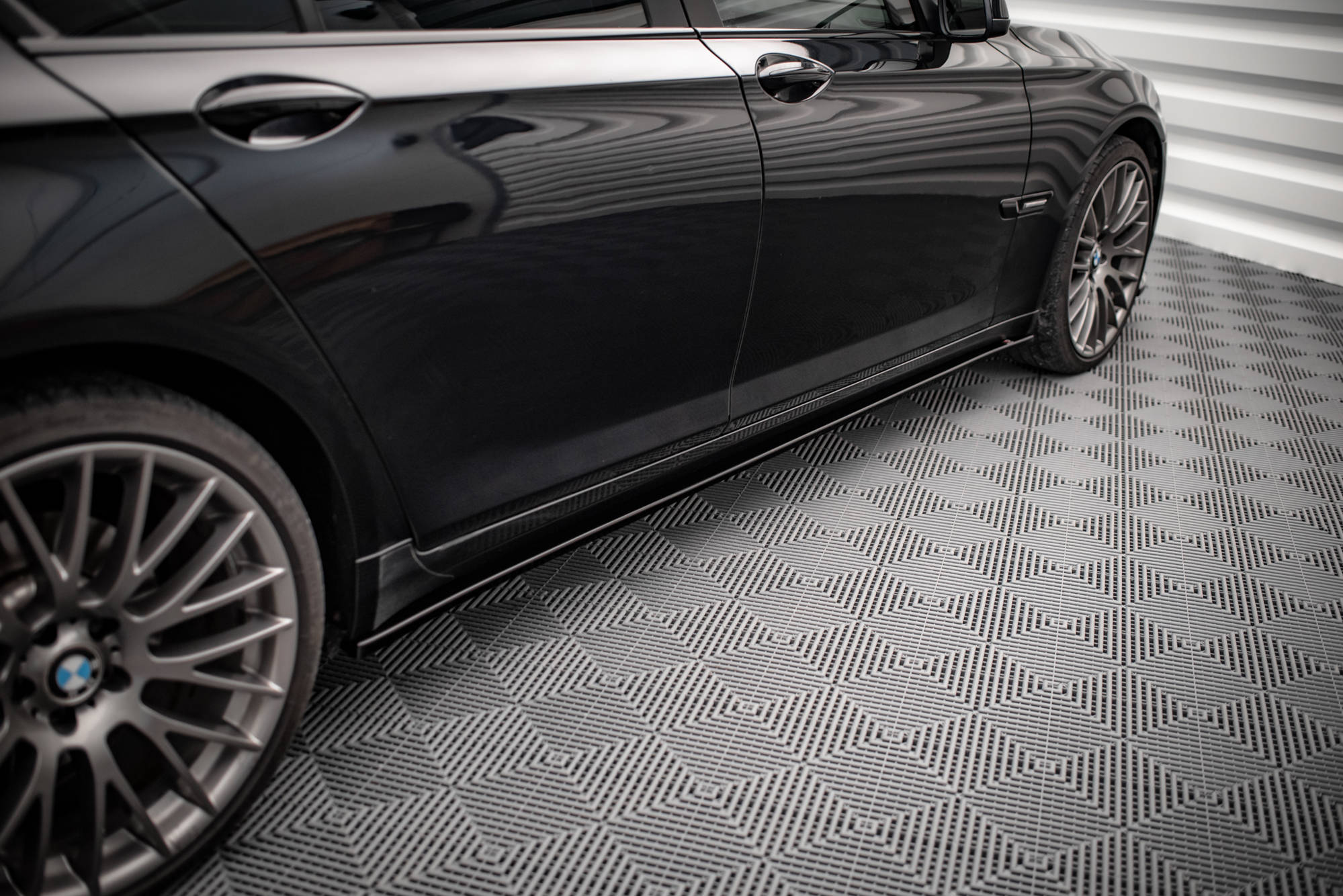 Set of Splitters BMW 7 M-Pack F01 - Image 5