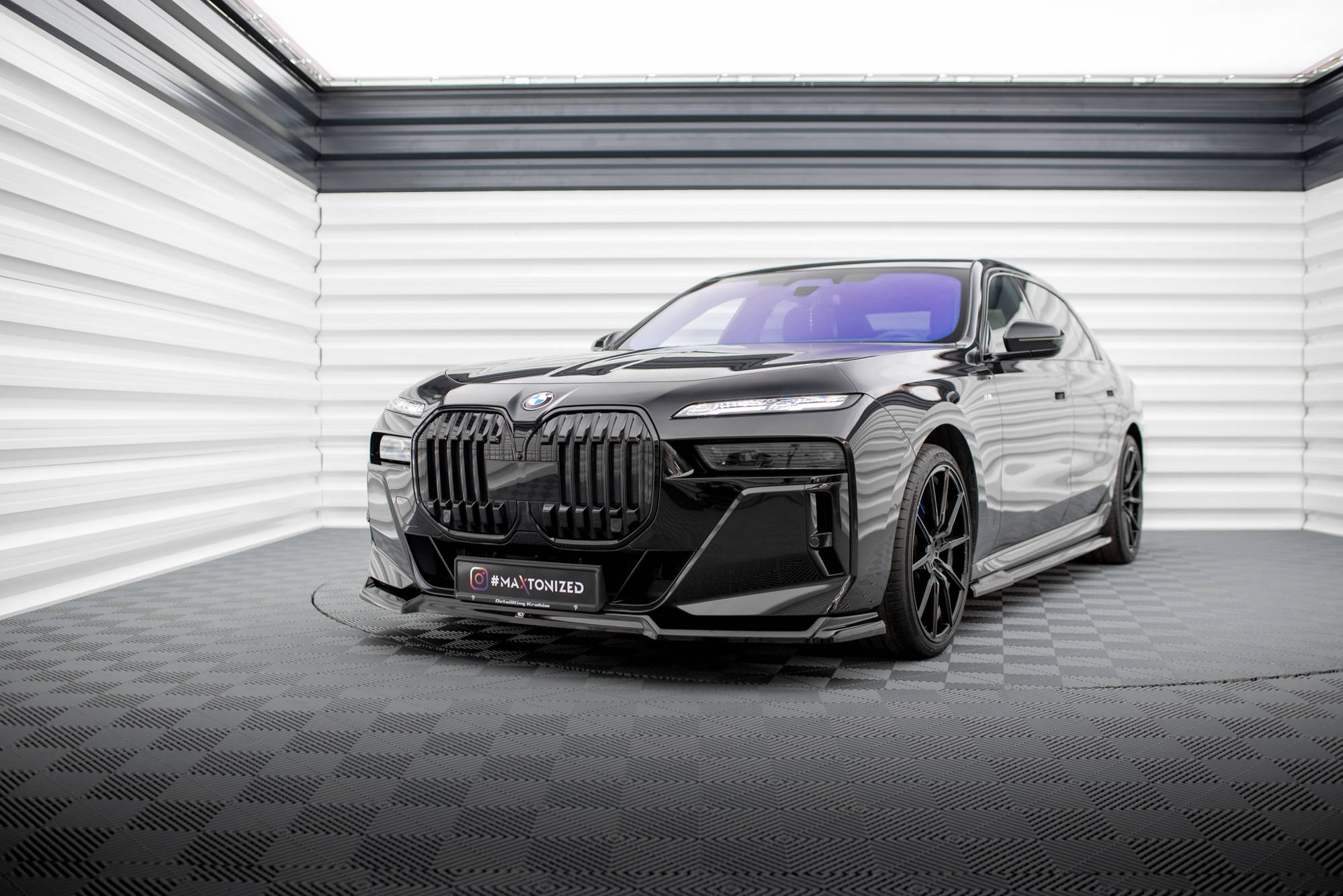 Set of Splitters BMW 740d M-Pack G70 - Image 4