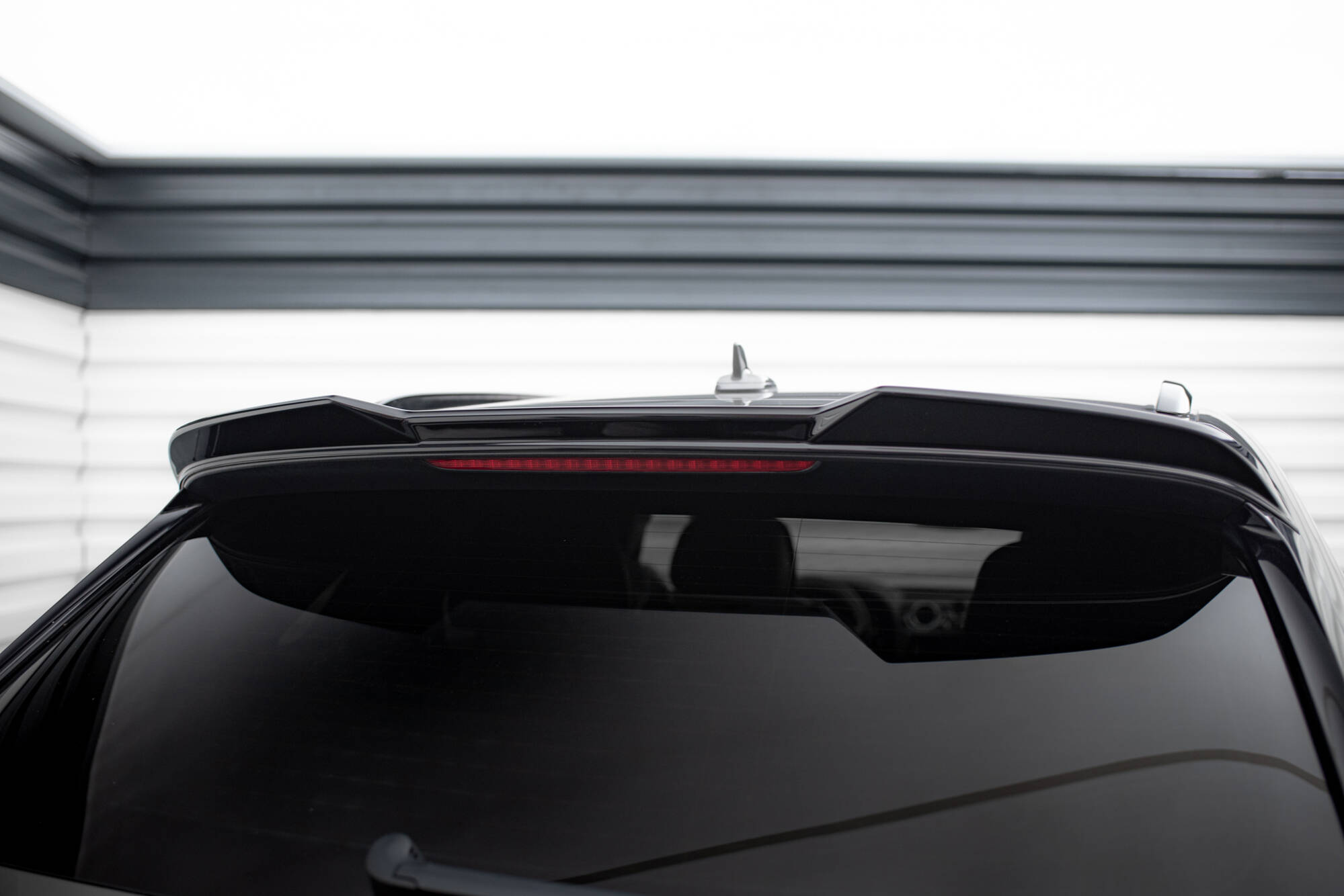 Set of Splitters Bentley Bentayga Mk1 - Image 13