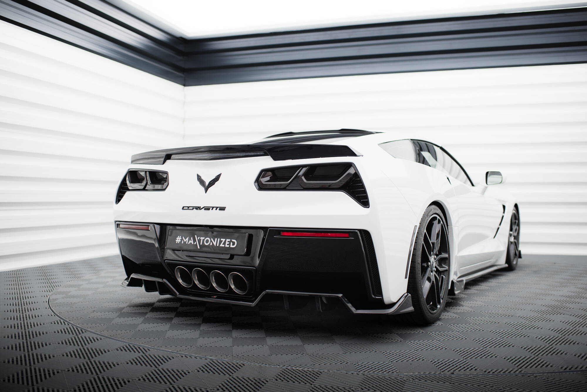 Set of Splitters Chevrolet Corvette Stingray C7 - Image 8
