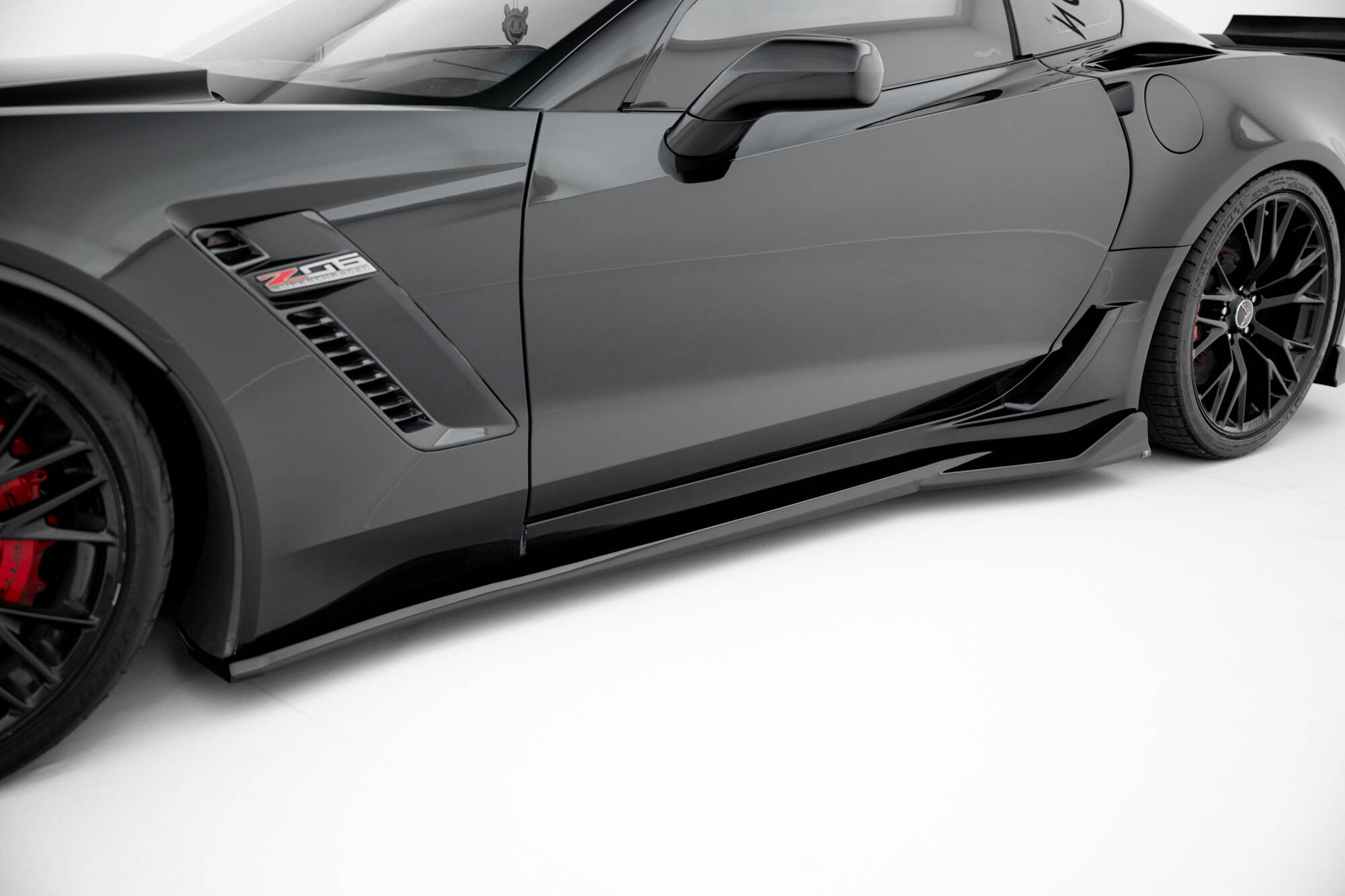 Set of Splitters Chevrolet Corvette Z06 C7 - Image 5