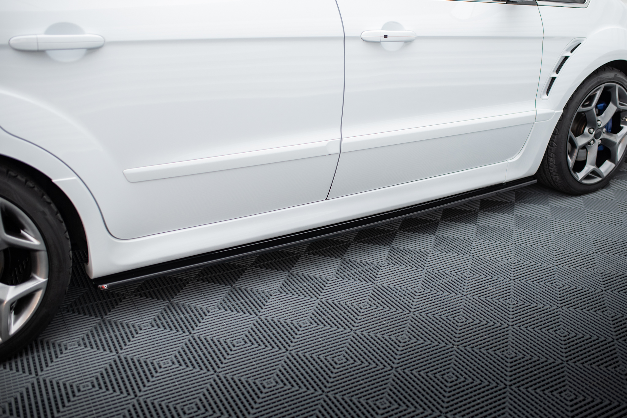 Set of Splitters Ford S-Max Titanium Mk1 Facelift - Image 6