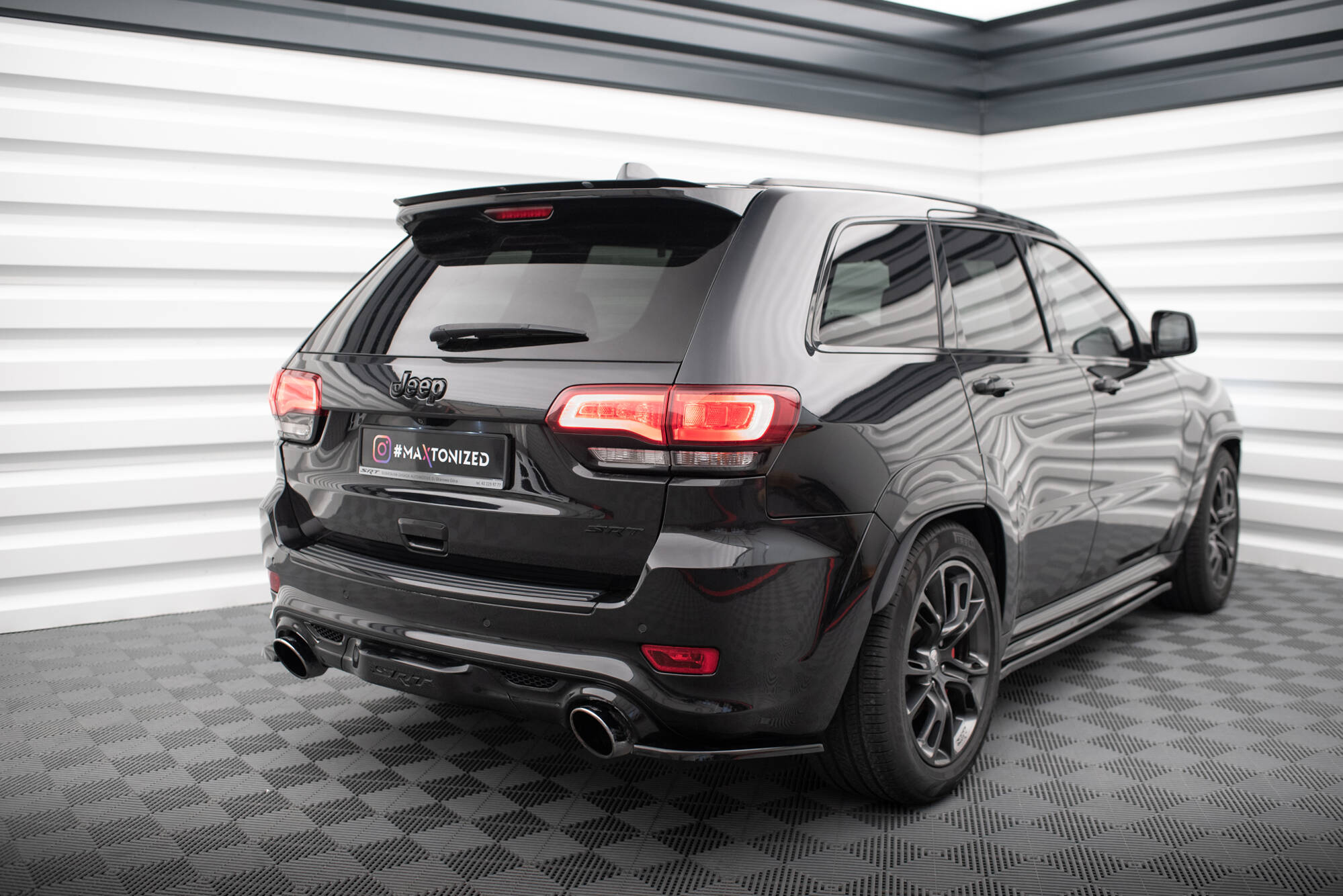 Set of Splitters Jeep Grand Cherokee SRT WK2 Facelift - Image 7
