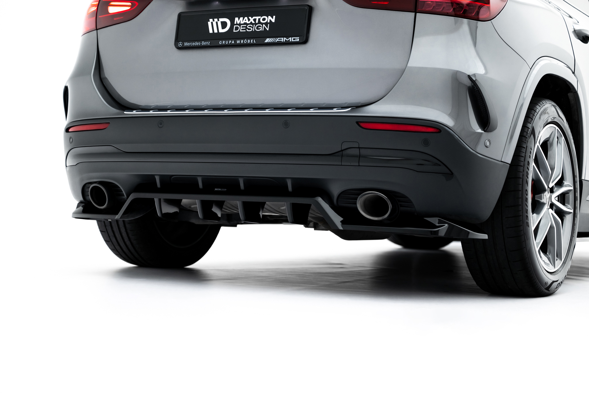 Set of Splitters Mercedes-AMG GLA 35 H247 Facelift - Image 14