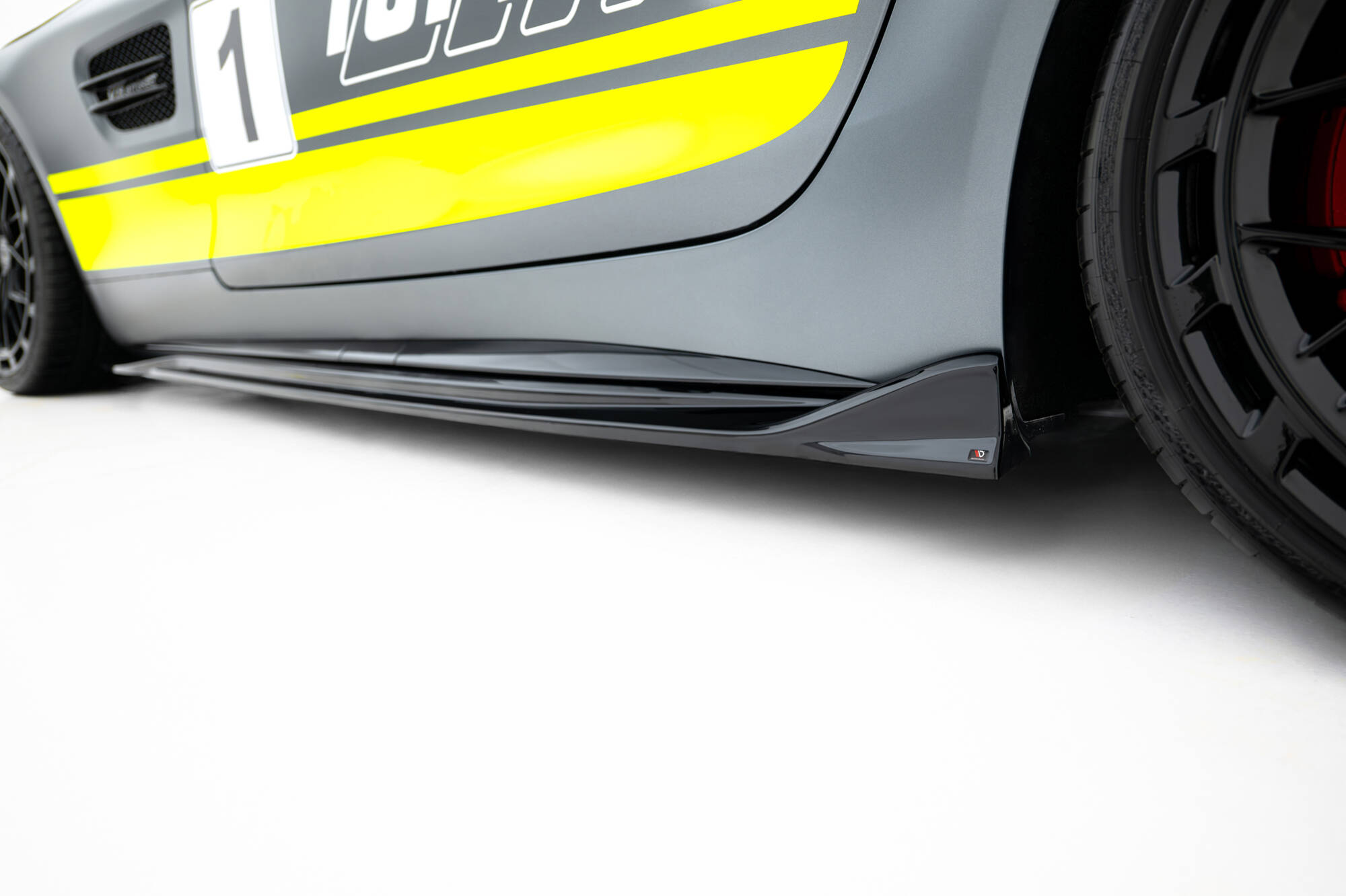 Set of Splitters Mercedes-AMG GT C C190 Facelift - Image 10