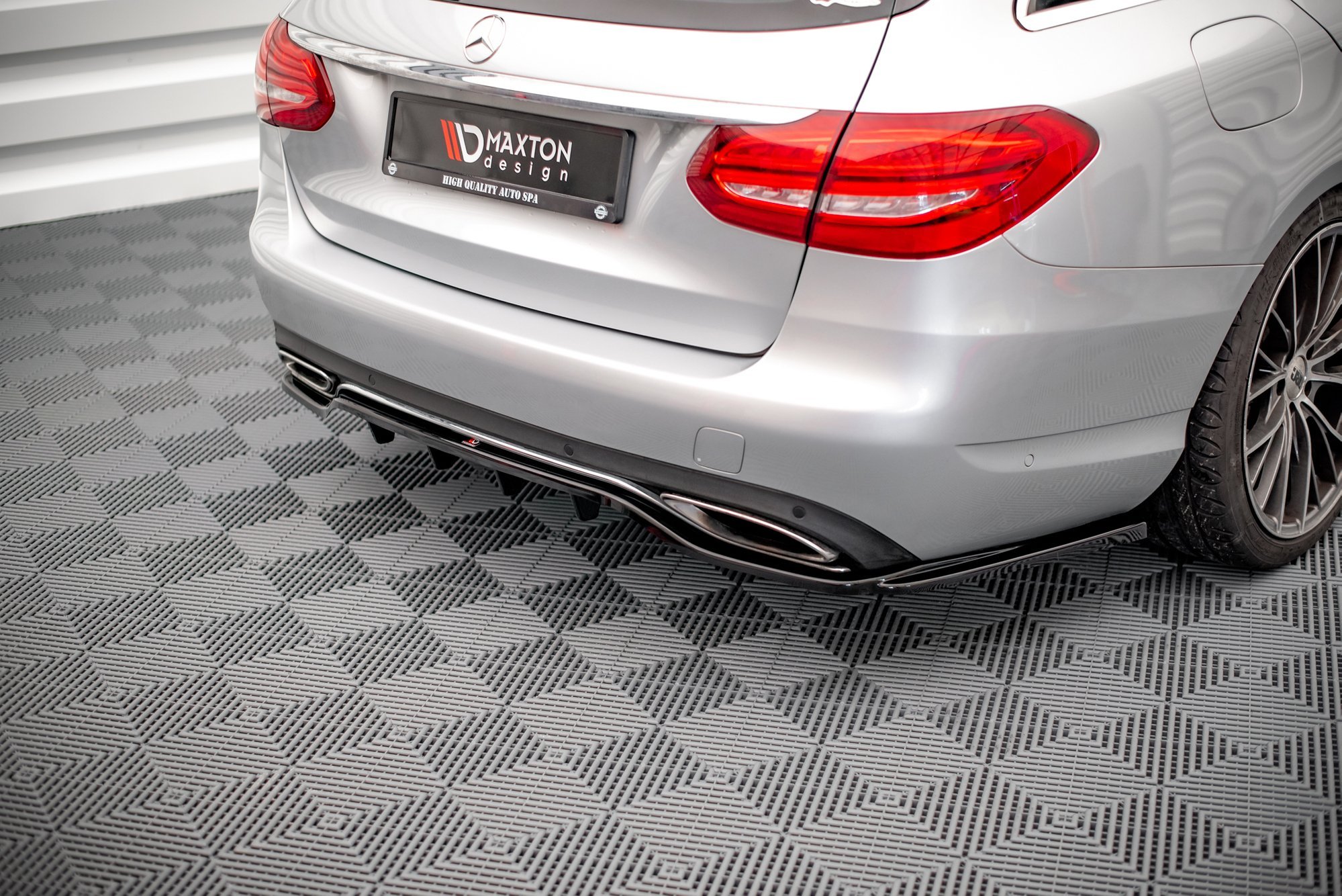 Set of Splitters Mercedes-Benz C W205 - Image 5