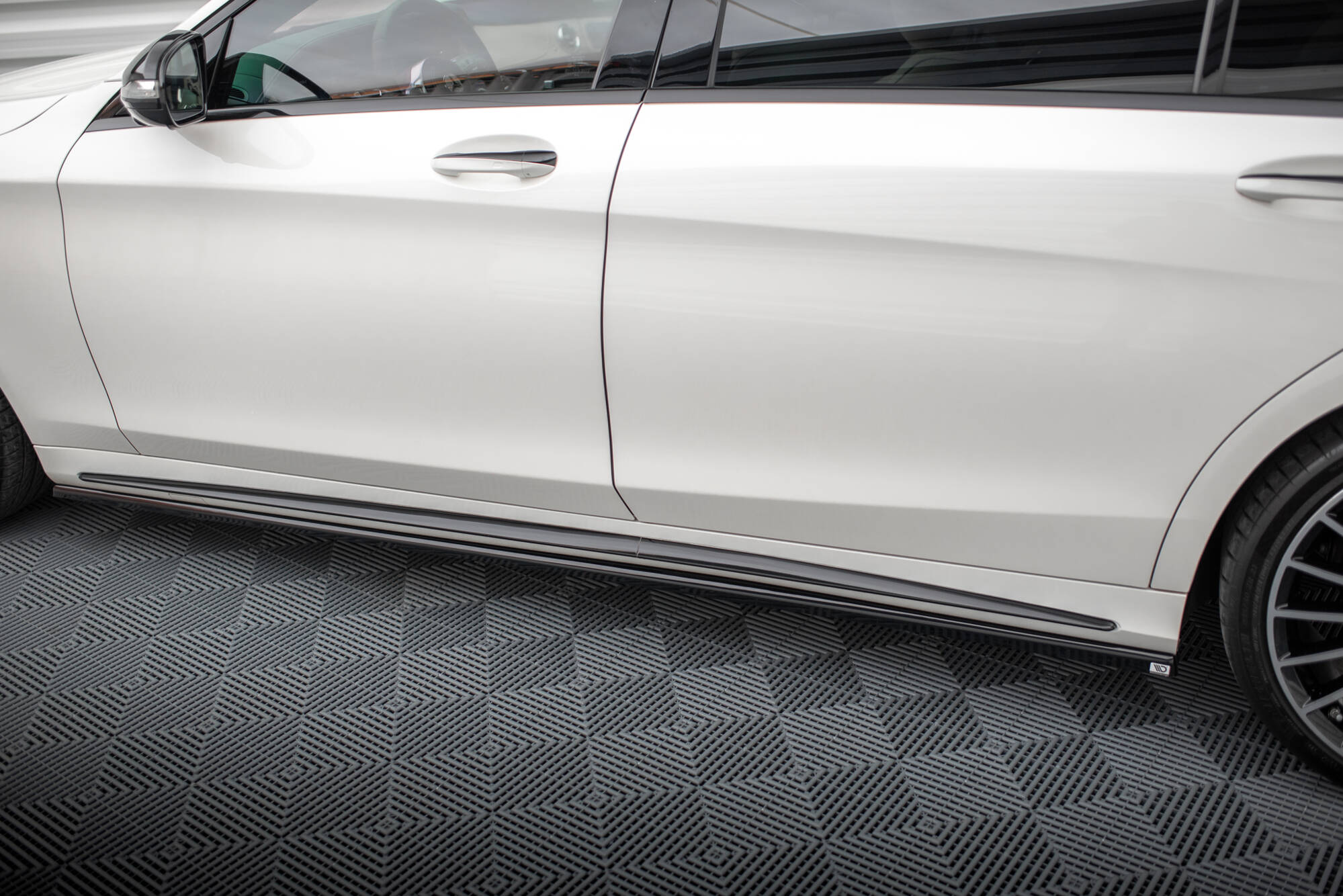Set of Splitters Mercedes-Benz S Long AMG-Line W222 Facelift - Image 6