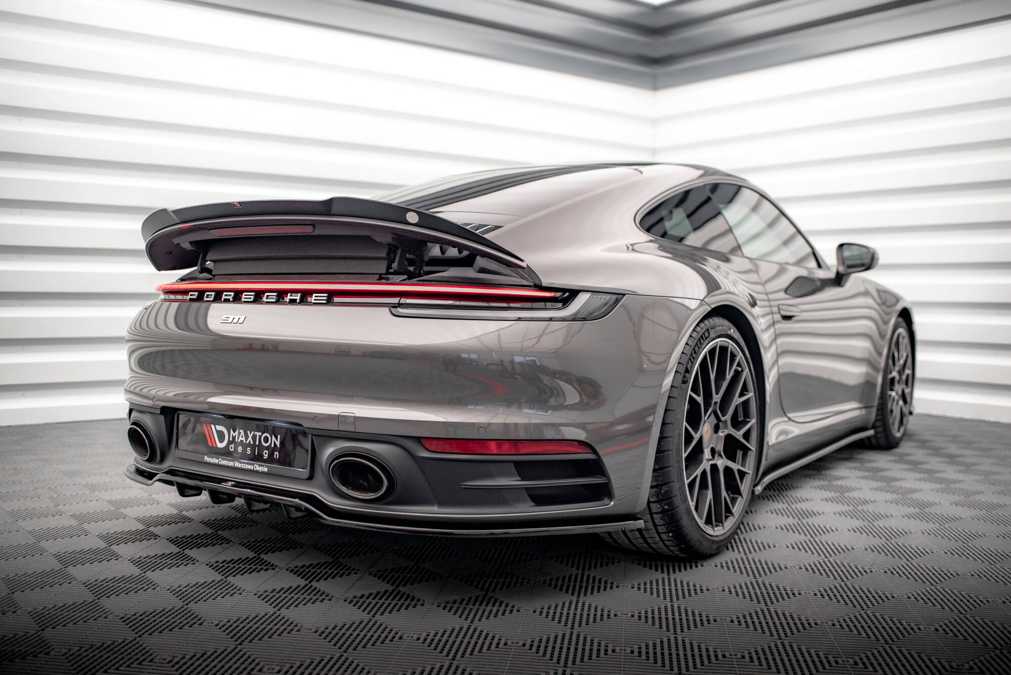 Set of Splitters Porsche 911 Carrera 4S 992 - Image 12