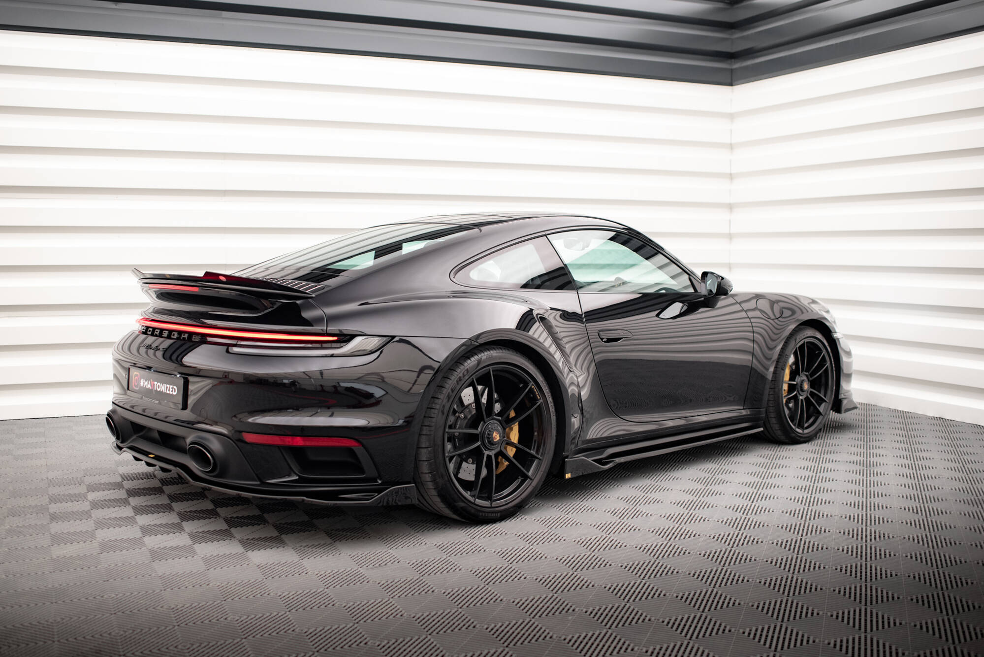 Set of Splitters Porsche 911 Turbo S 992 - Image 6
