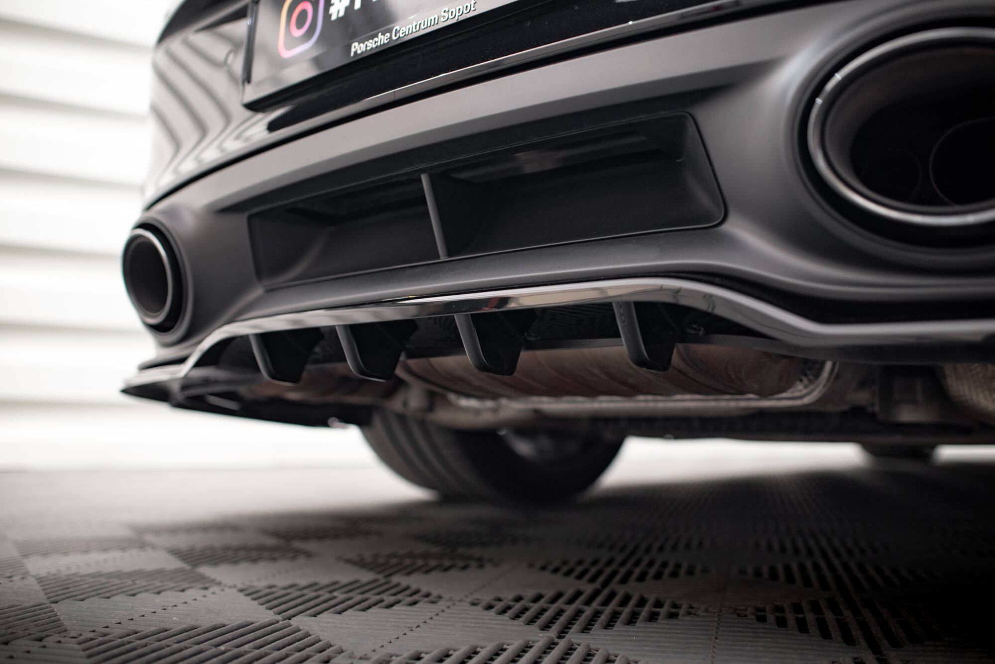 Set of Splitters Porsche 911 Turbo S 992 - Image 15