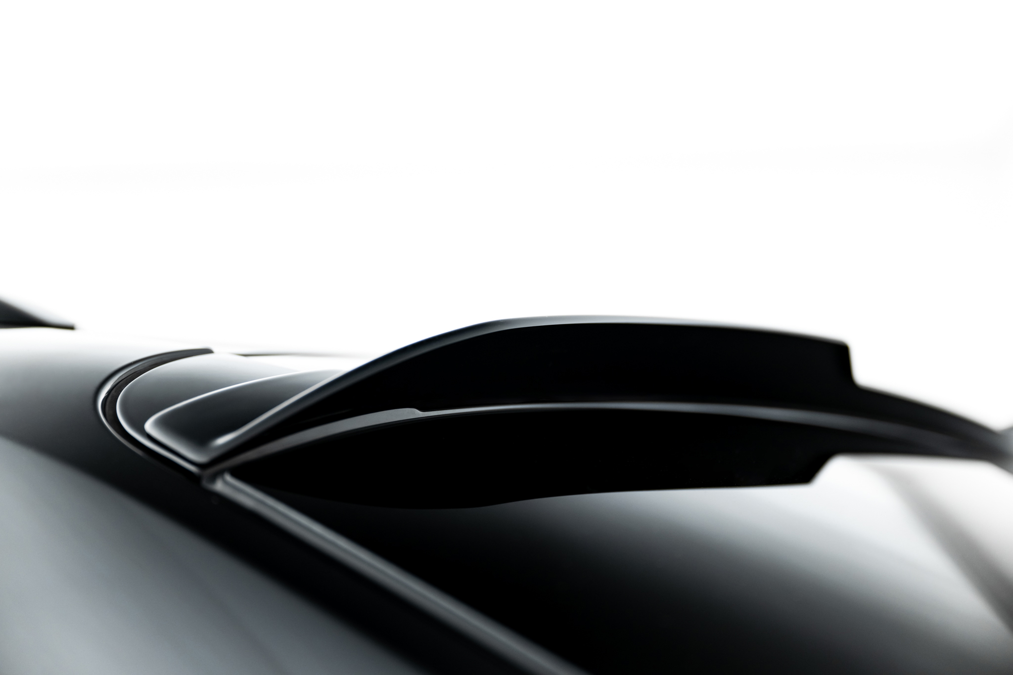 Set of Splitters Porsche Macan EV Mk1 - Image 14