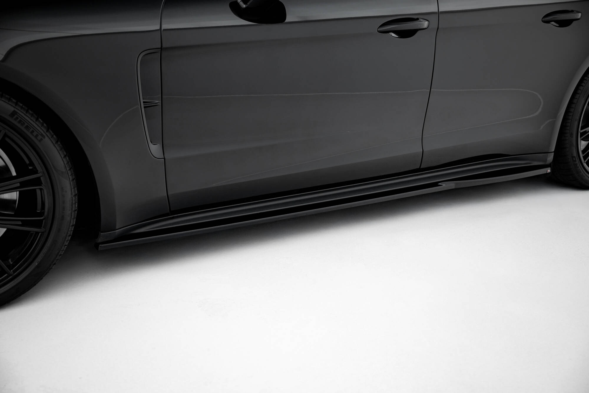 Set of Splitters Porsche Panamera E-Hybrid 971 - Image 5