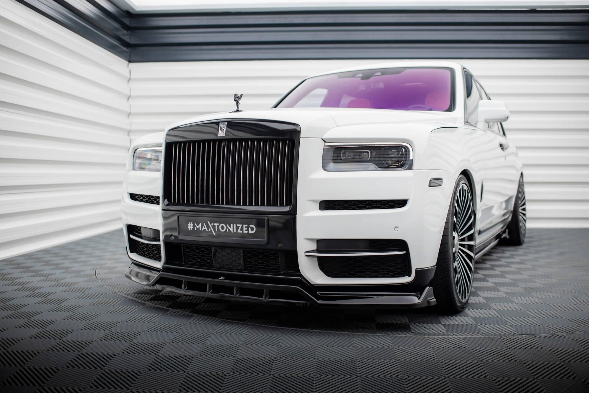 Set of Splitters Rolls Royce Cullinan - Image 3