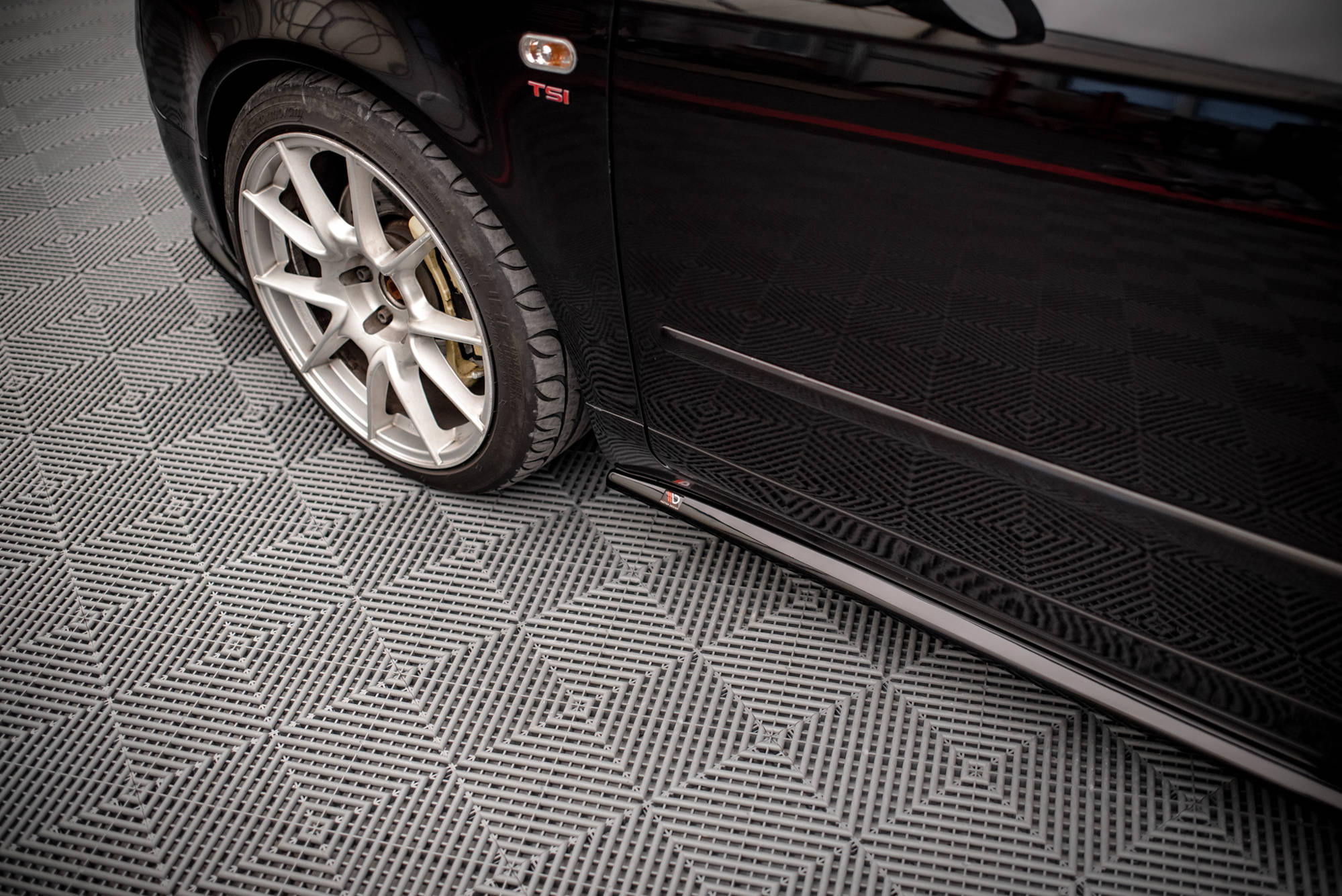 Set of Splitters Seat Exeo ST - Image 6