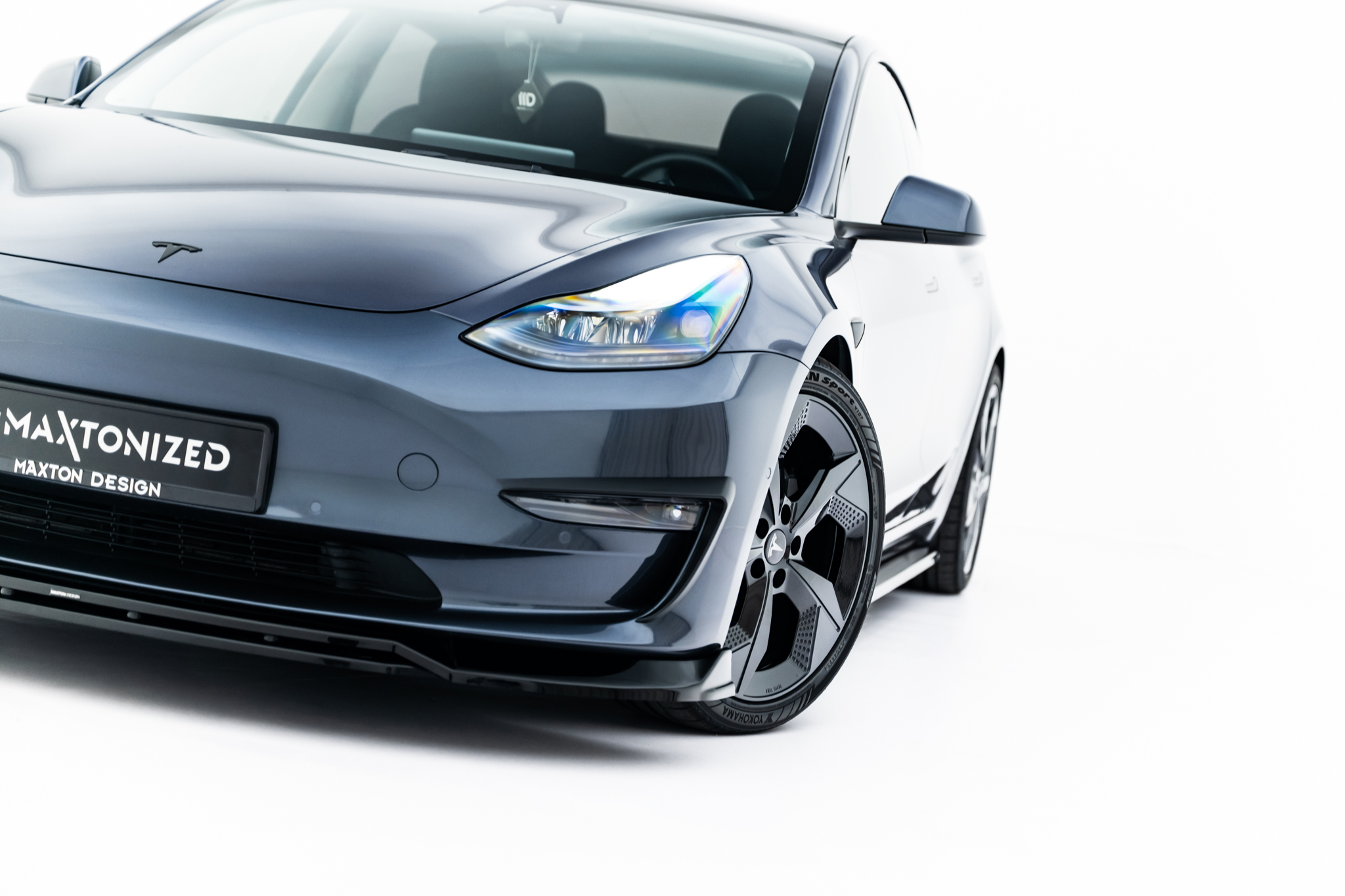 Set of Splitters Tesla Model 3 - Image 6