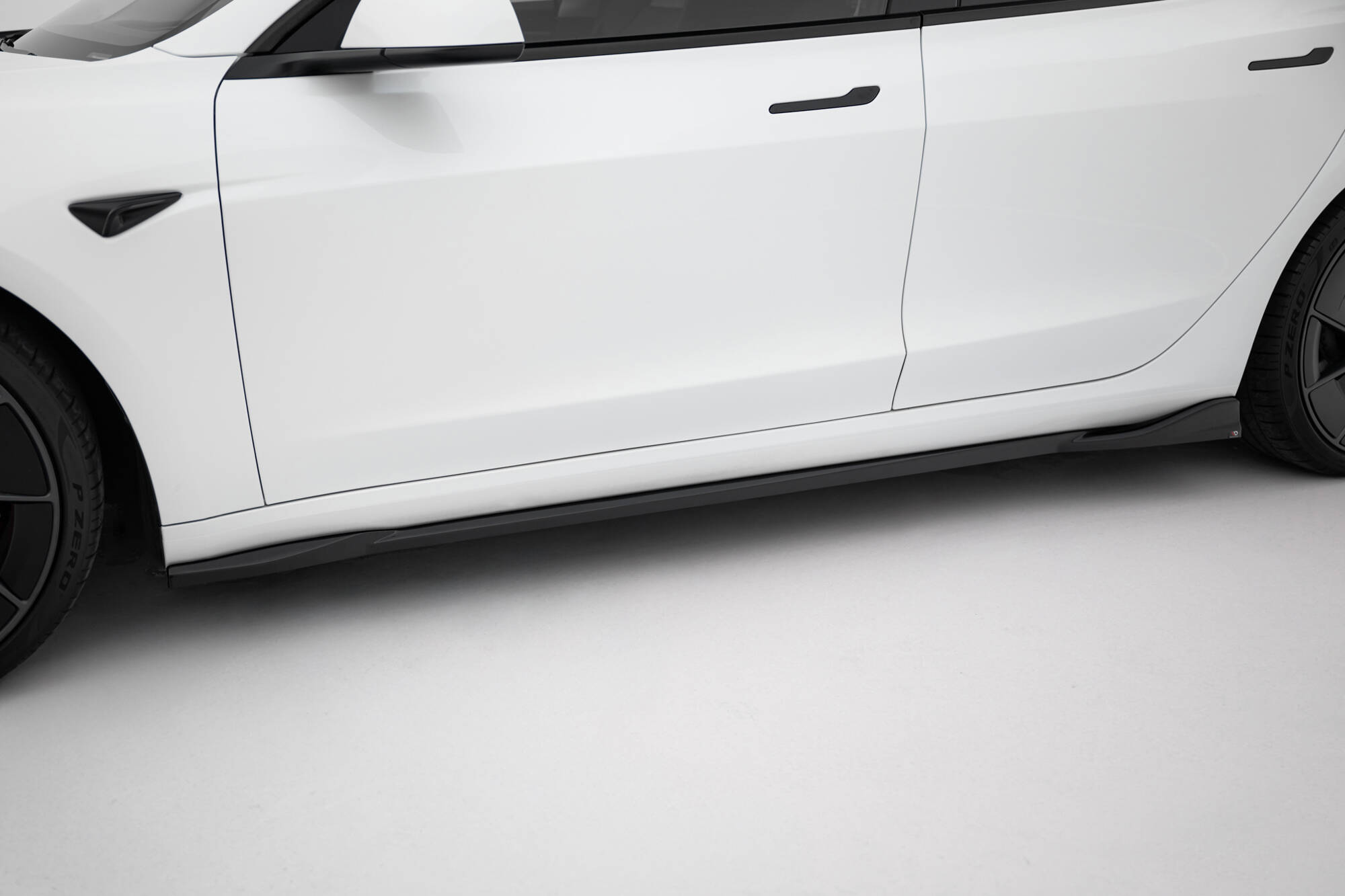 Set of Splitters Tesla Model 3 Performance Mk1 Facelift - Image 5