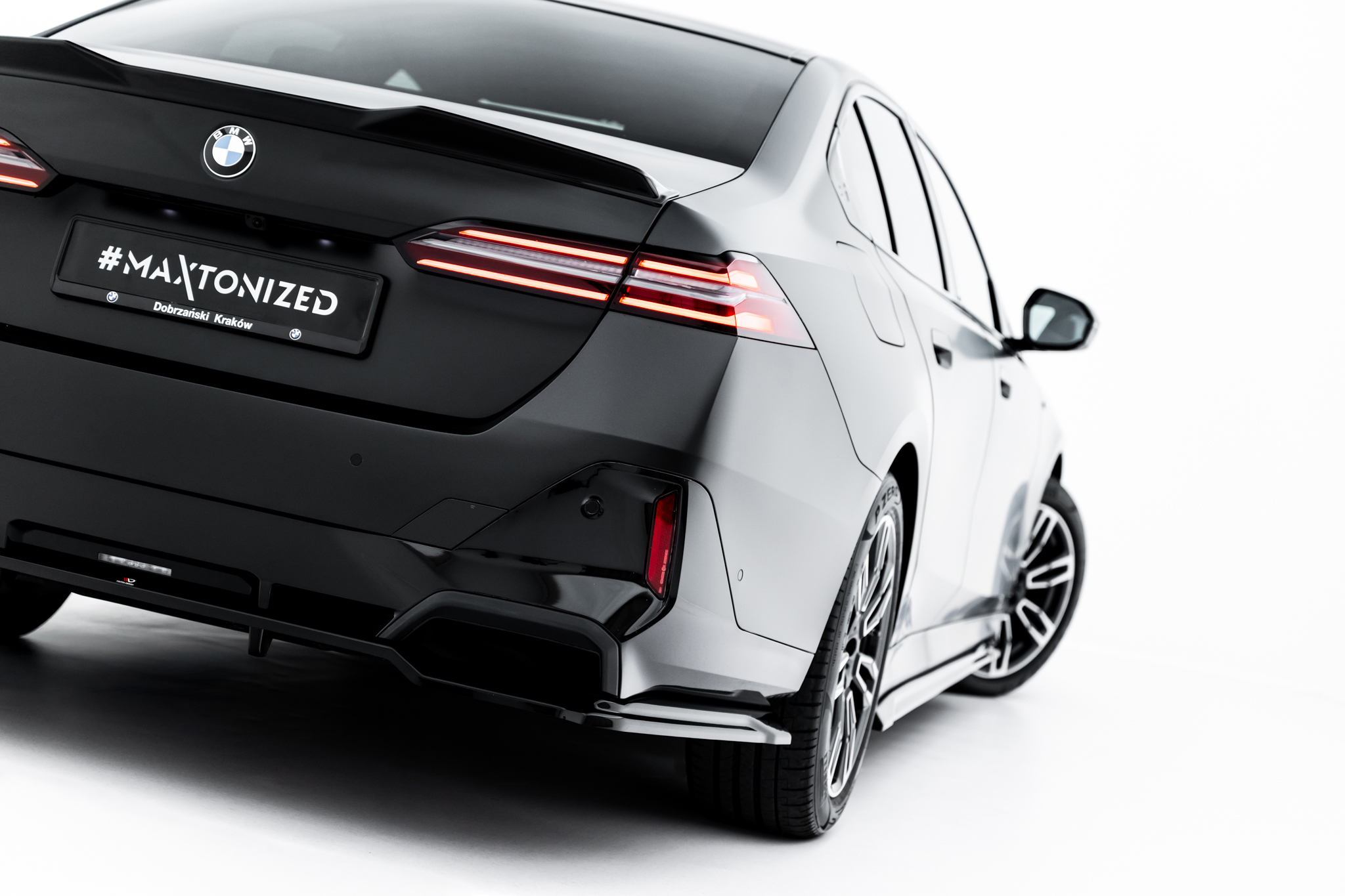 Set of Splitters V.1 BMW 5 M-Pack Sedan G60 - Image 13