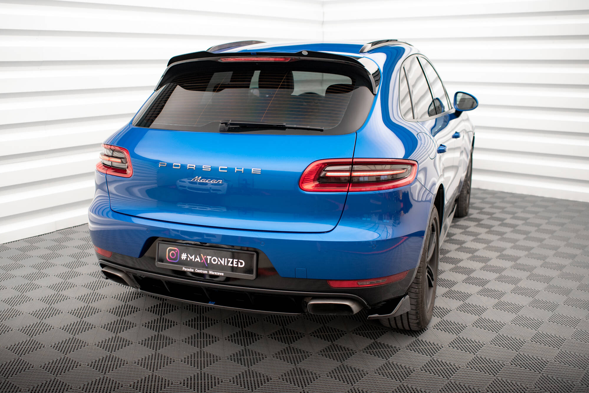 Set of Splitters V.1 Porsche Macan Mk1 - Image 7
