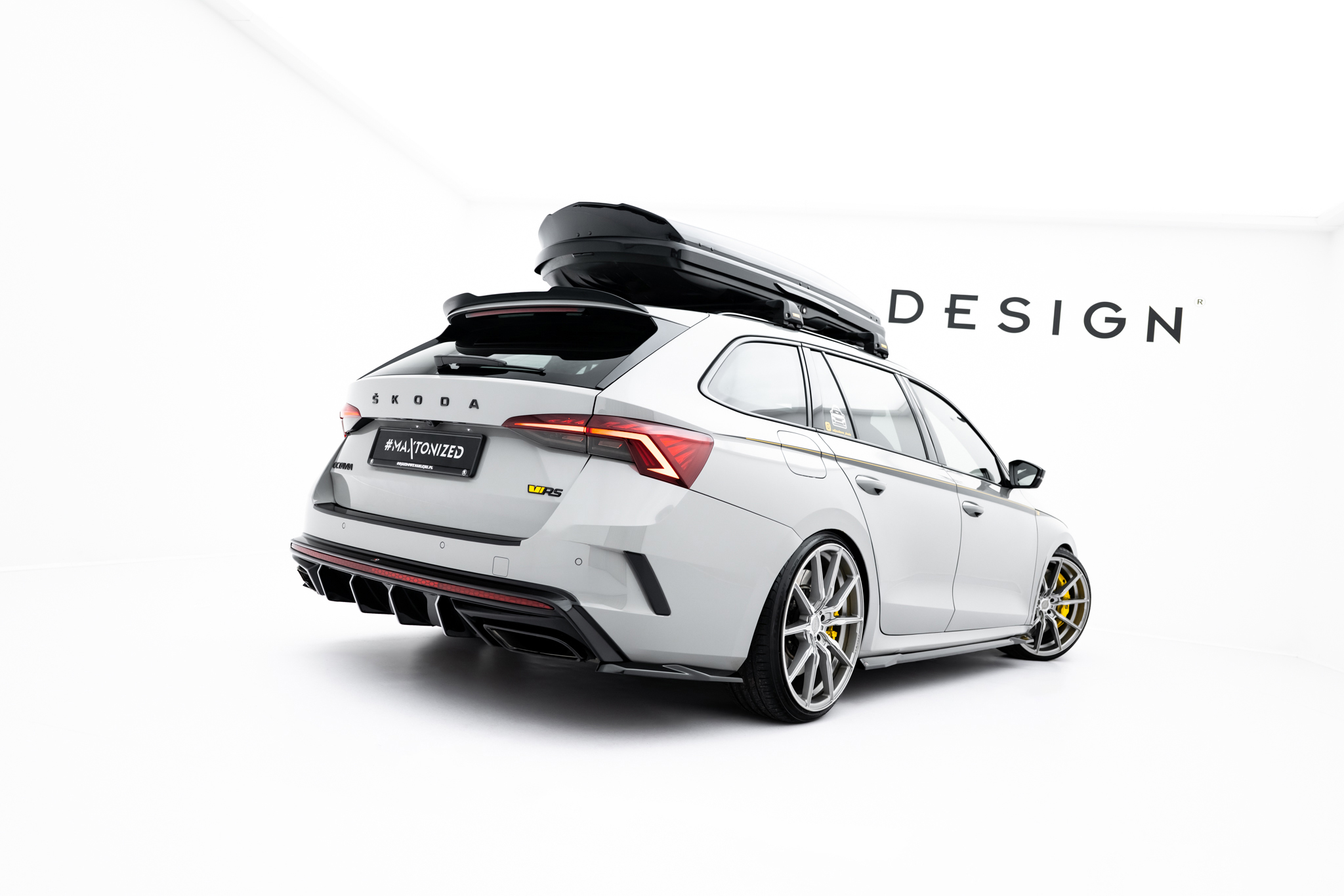 Set of Splitters V.1 Skoda Octavia RS Combi Mk4 - Image 15