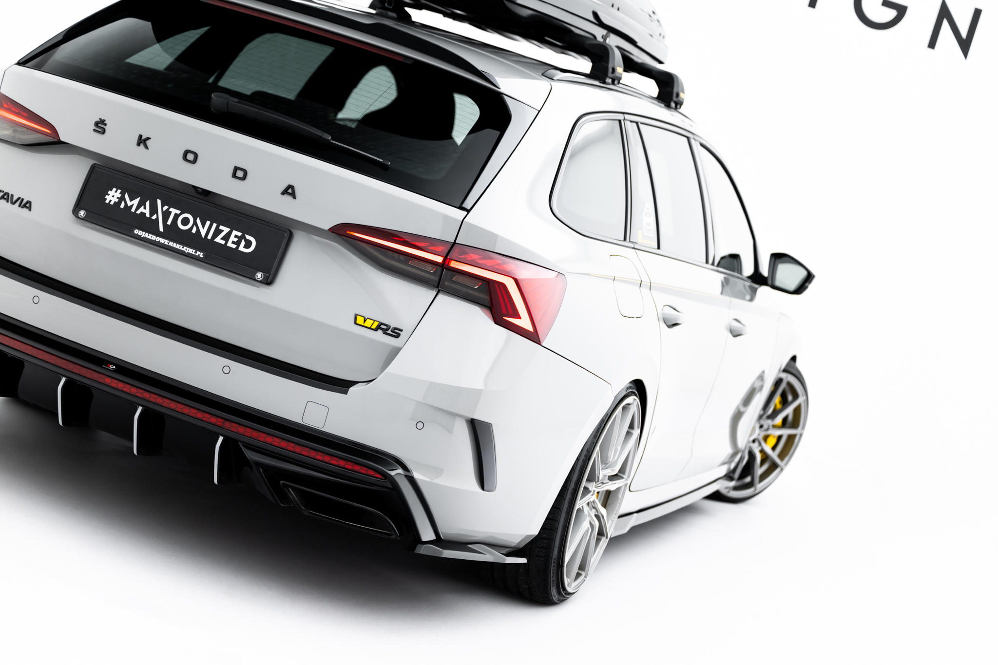 Set of Splitters V.1 Skoda Octavia RS Combi Mk4 - Image 13