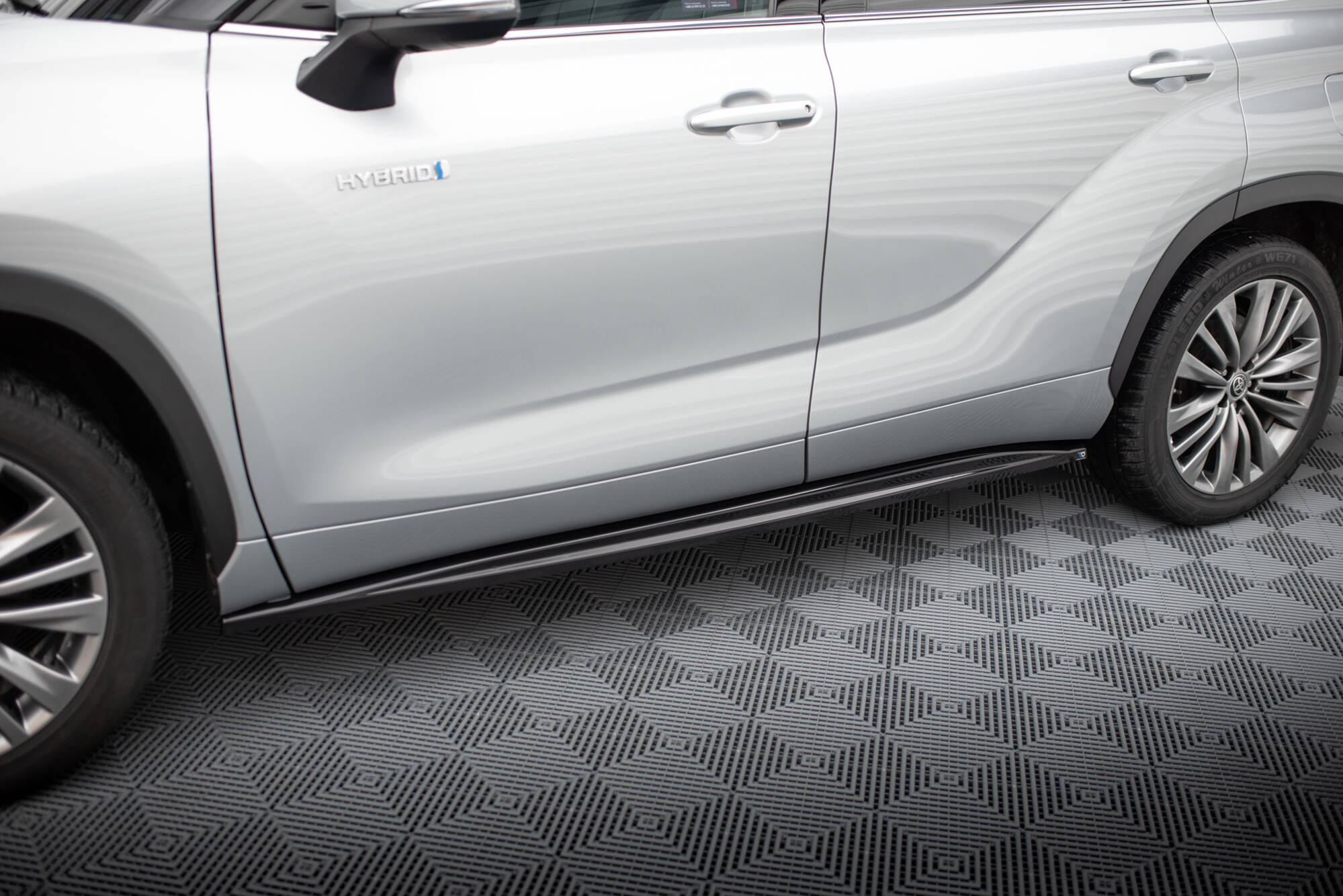 Set of Splitters V.1 Toyota Highlander Mk4 - Image 5